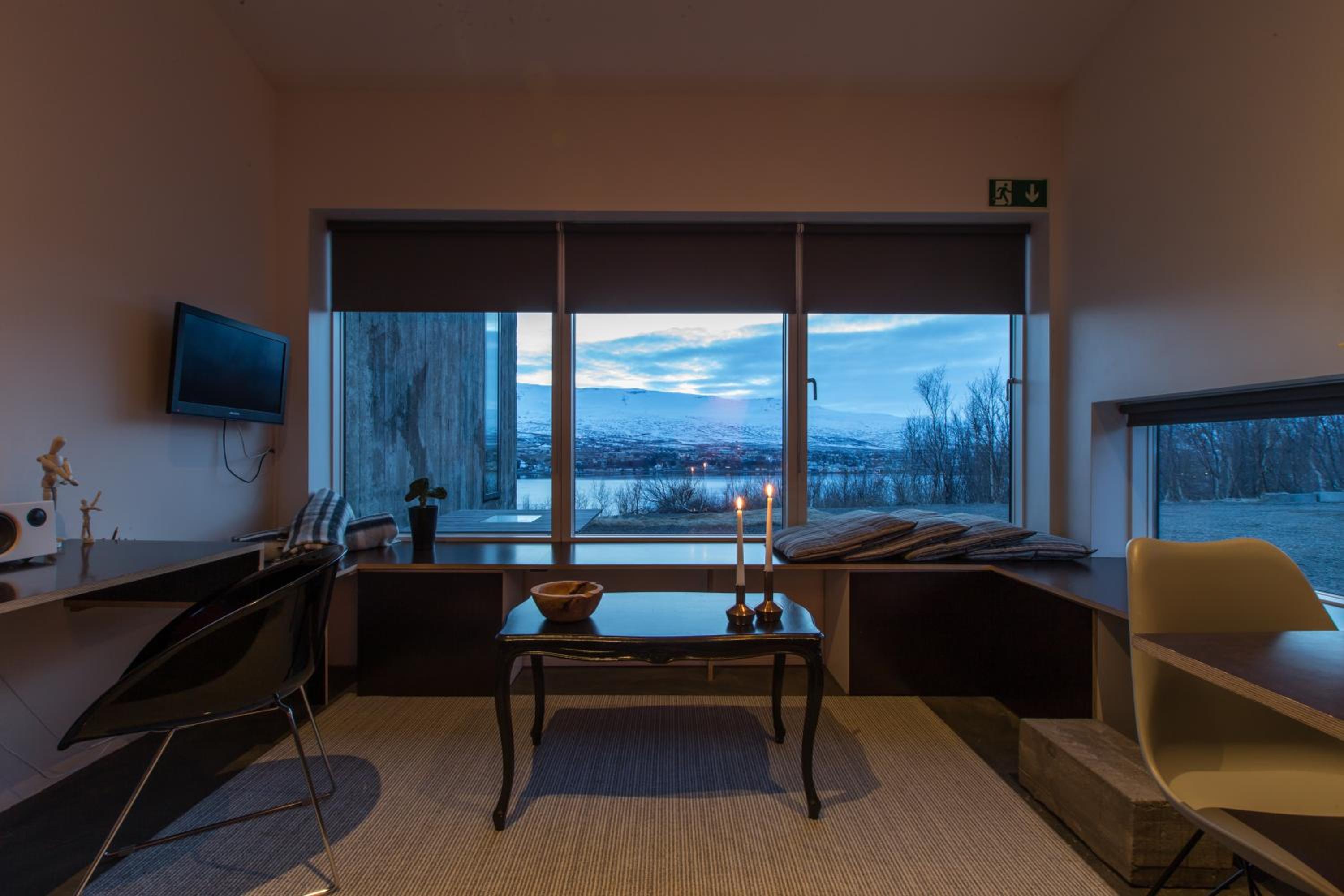 Villa Lola
