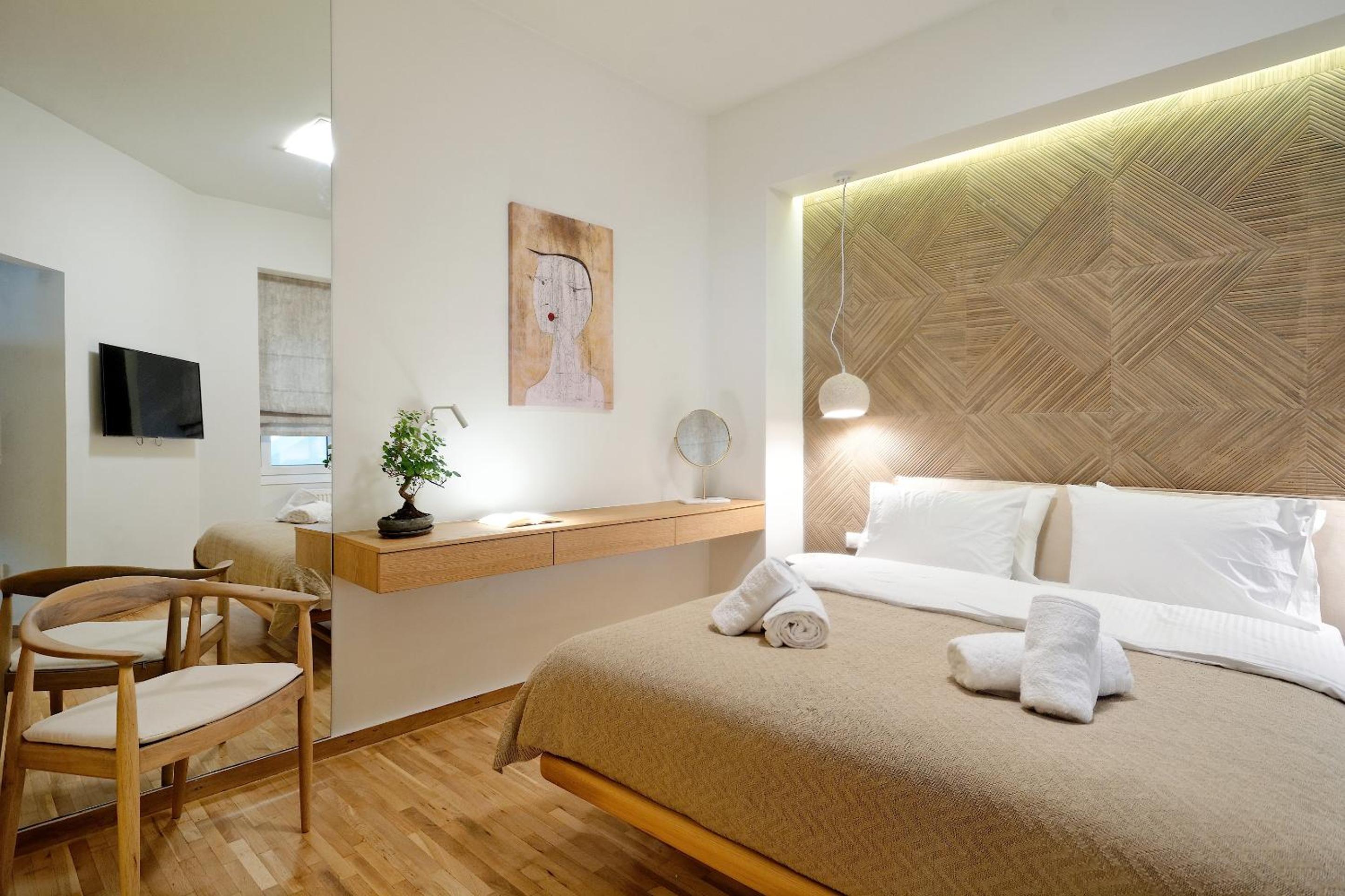 The Fancy Philosopher Apartment