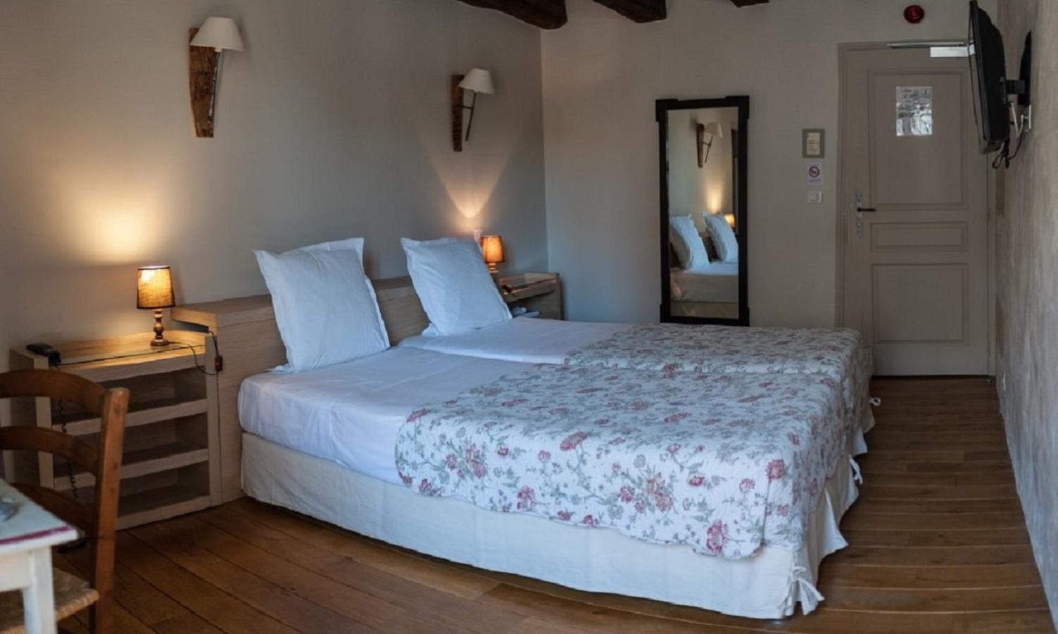 Logis Hotel Relais de la Mothe - Property Image 52