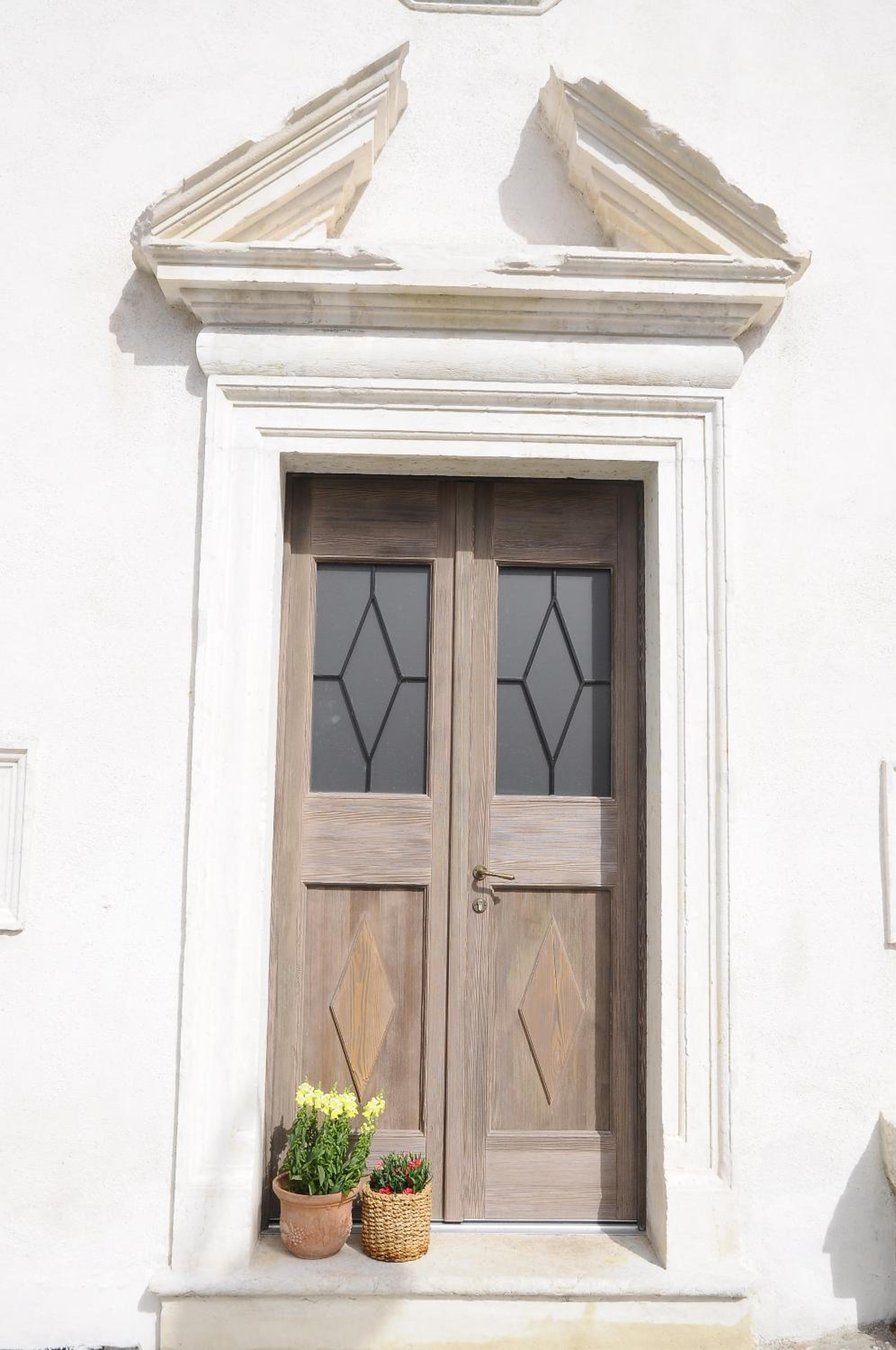 HOLLIDAY CHARMING HOME view 3
