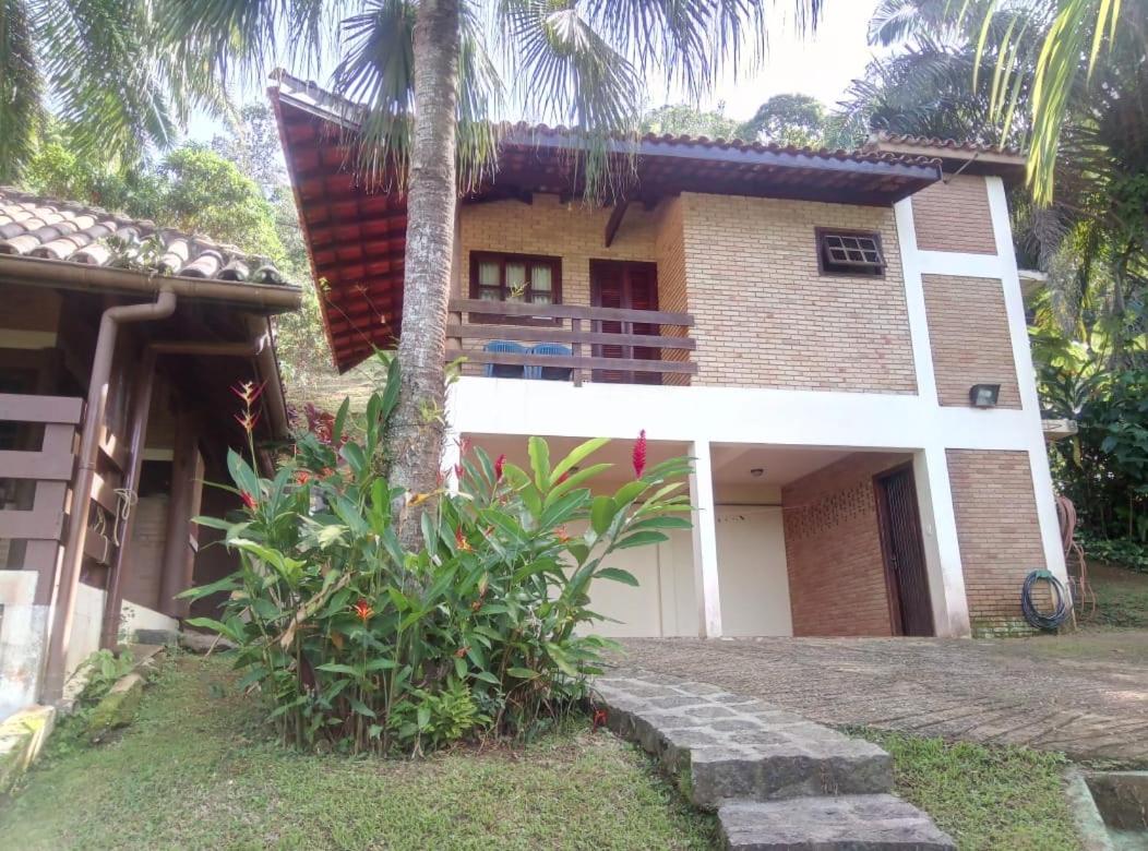 Casa com linda vista para o mar para amantes da natureza