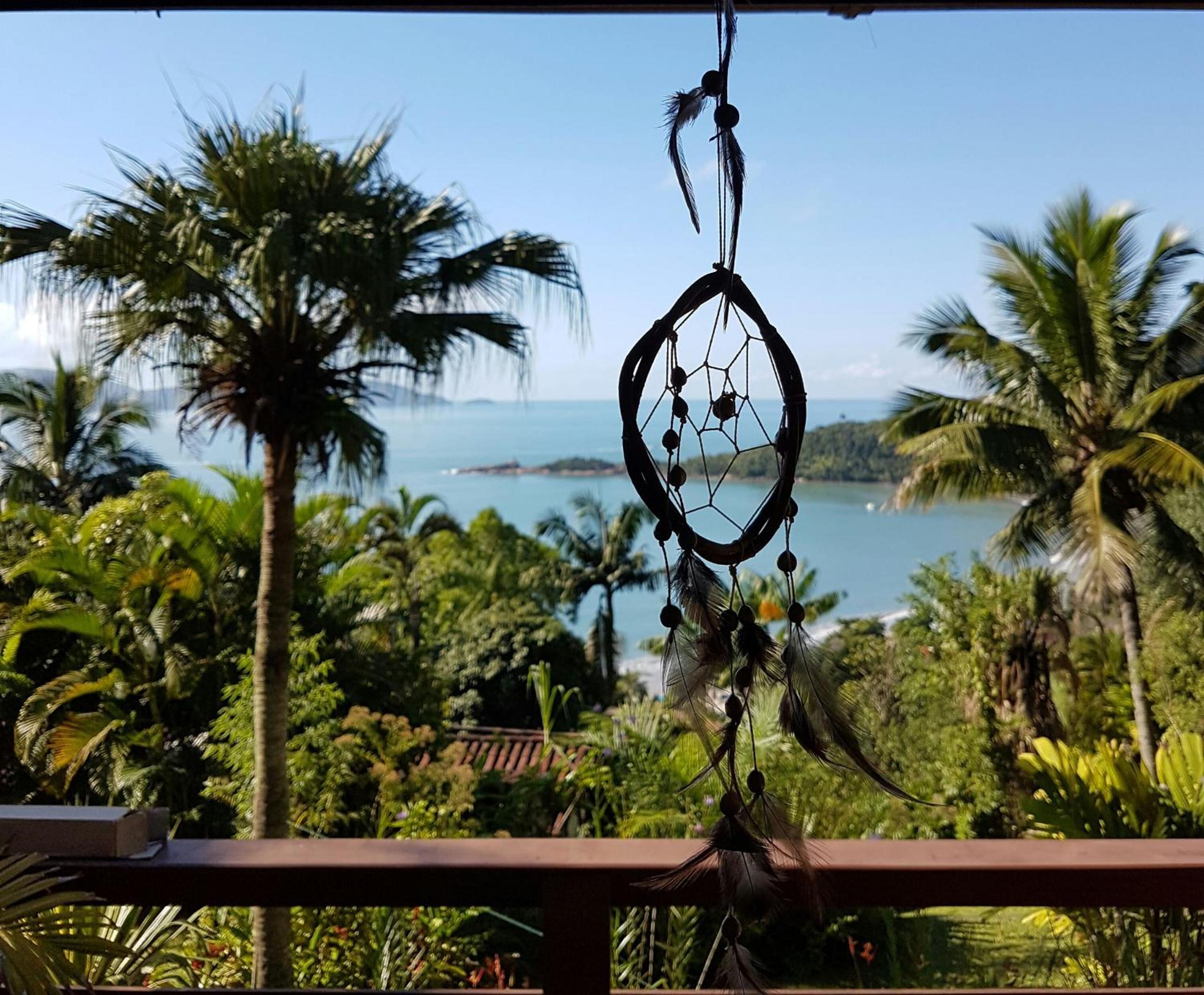 Casa com linda vista para o mar para amantes da natureza