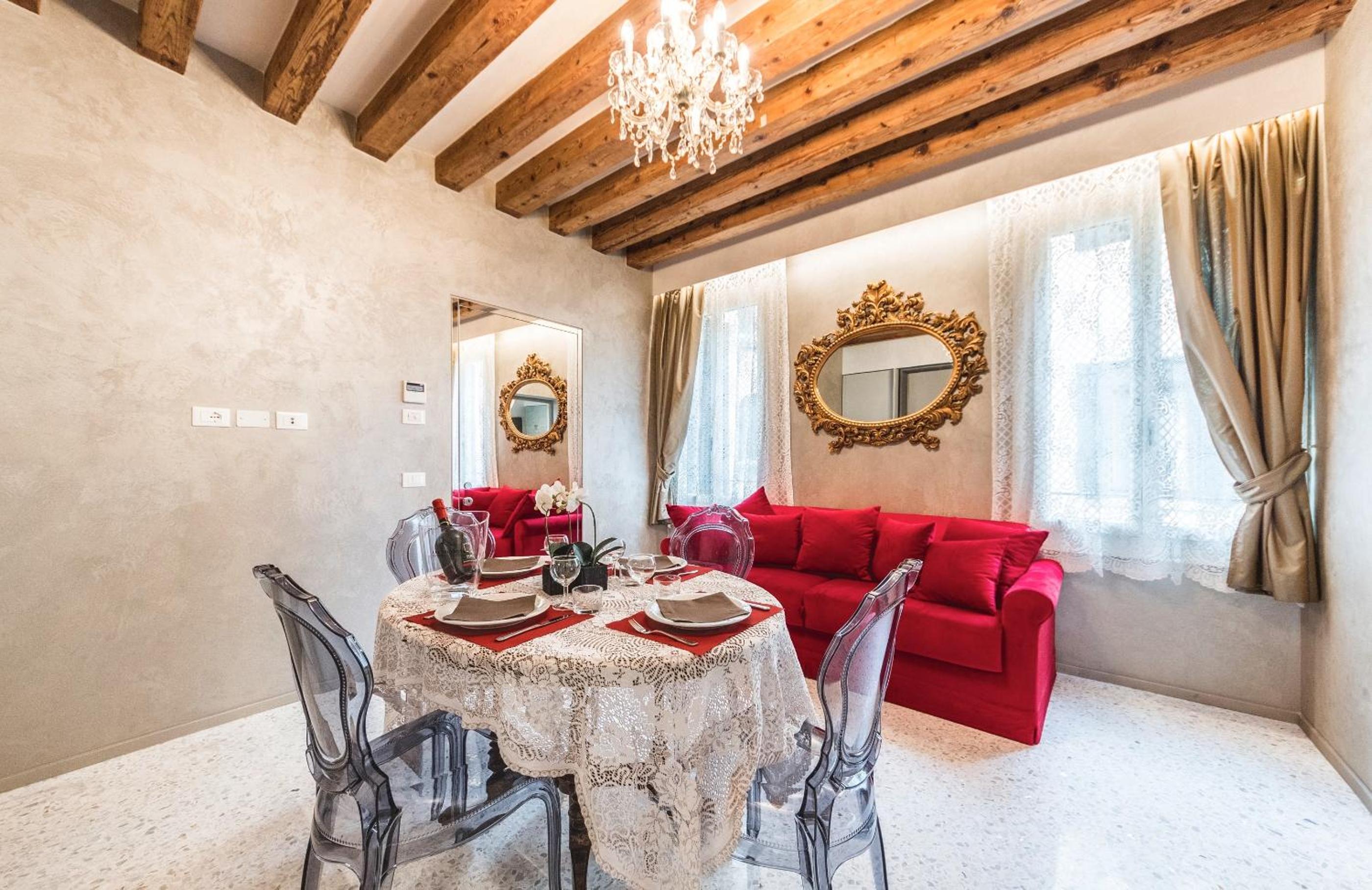 Rialto Luxury Flat