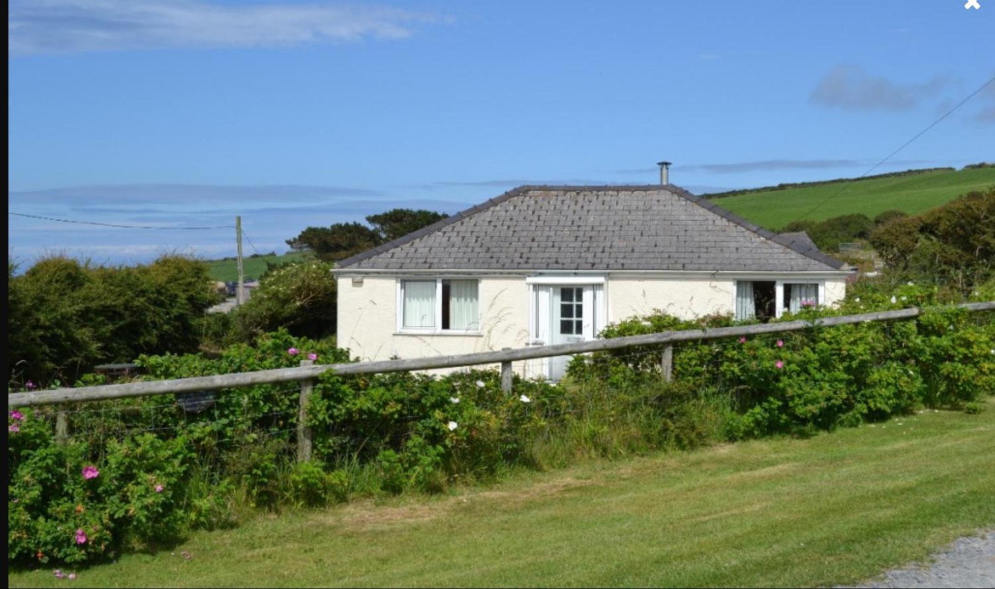 Hotel Pant Glas - Image 1