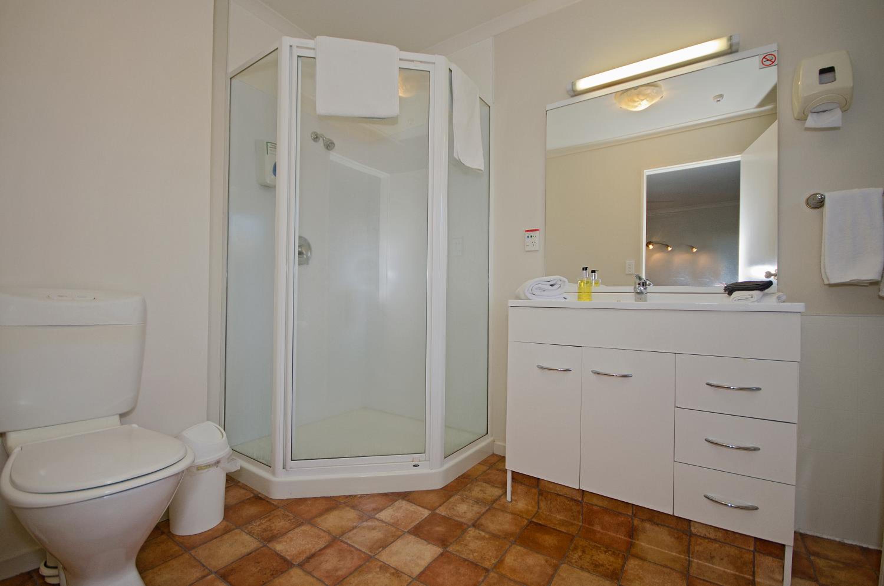 Gateway Motor Inn