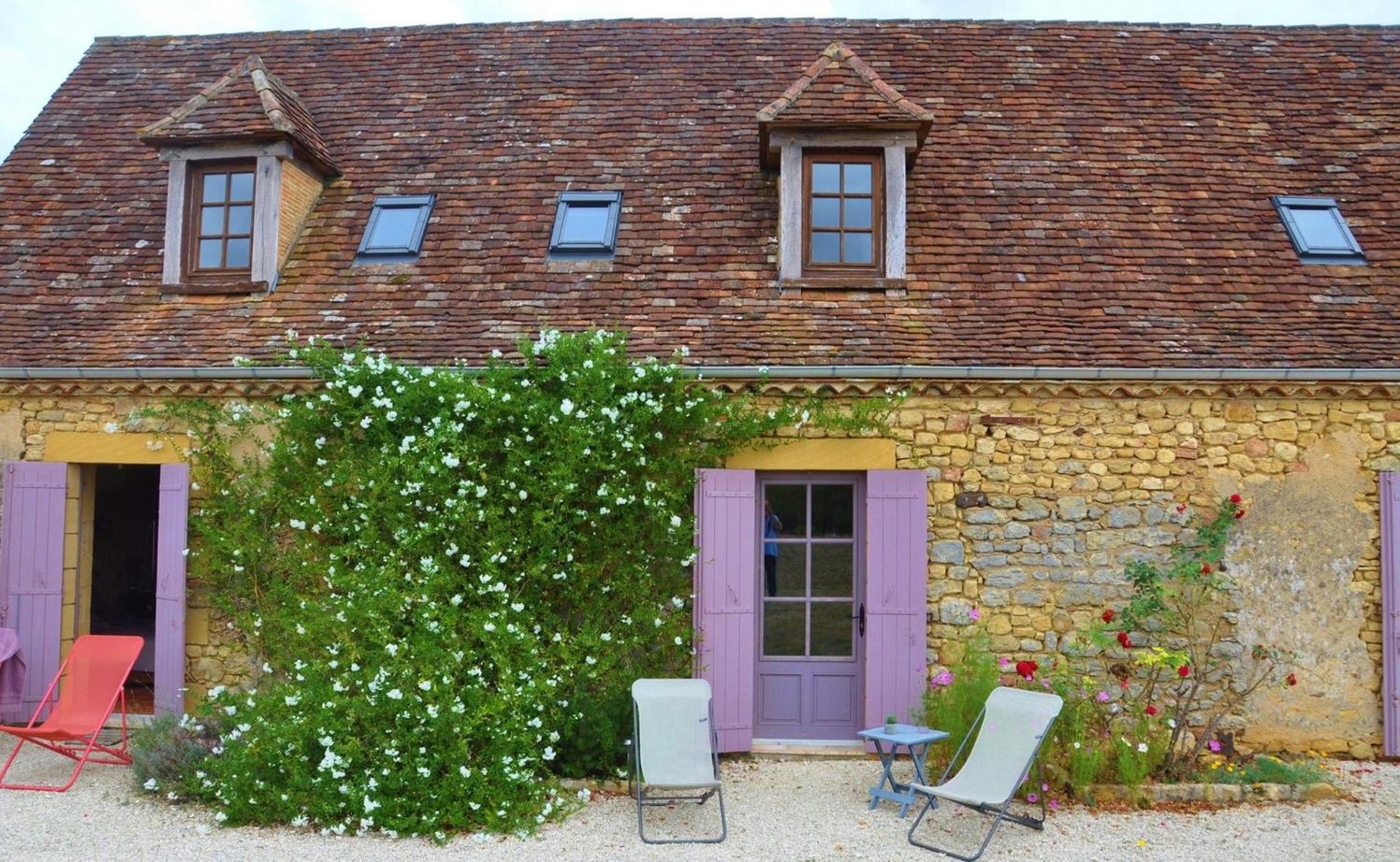 Chambre d'hôtes La Ferme de la Croix. view 2