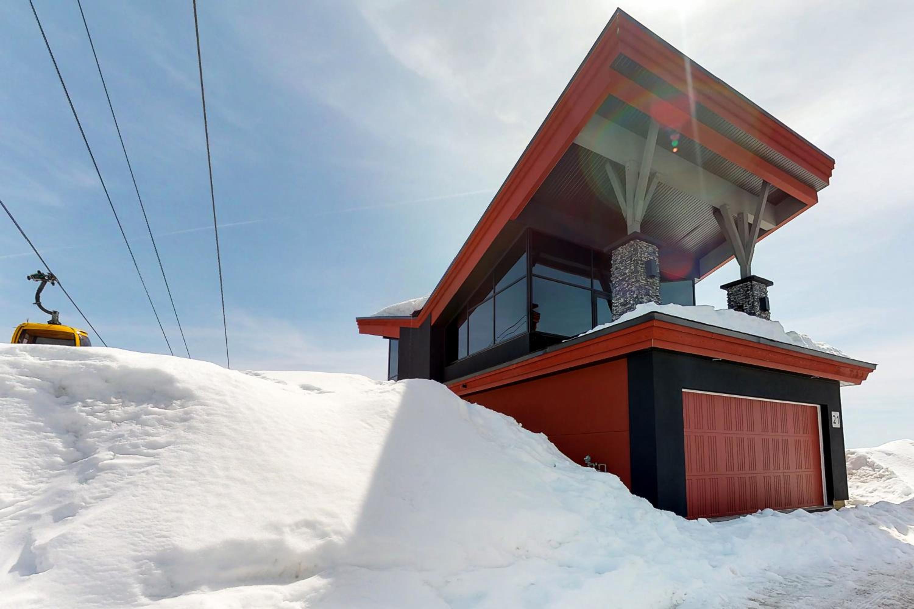 The Edge at Big White 21