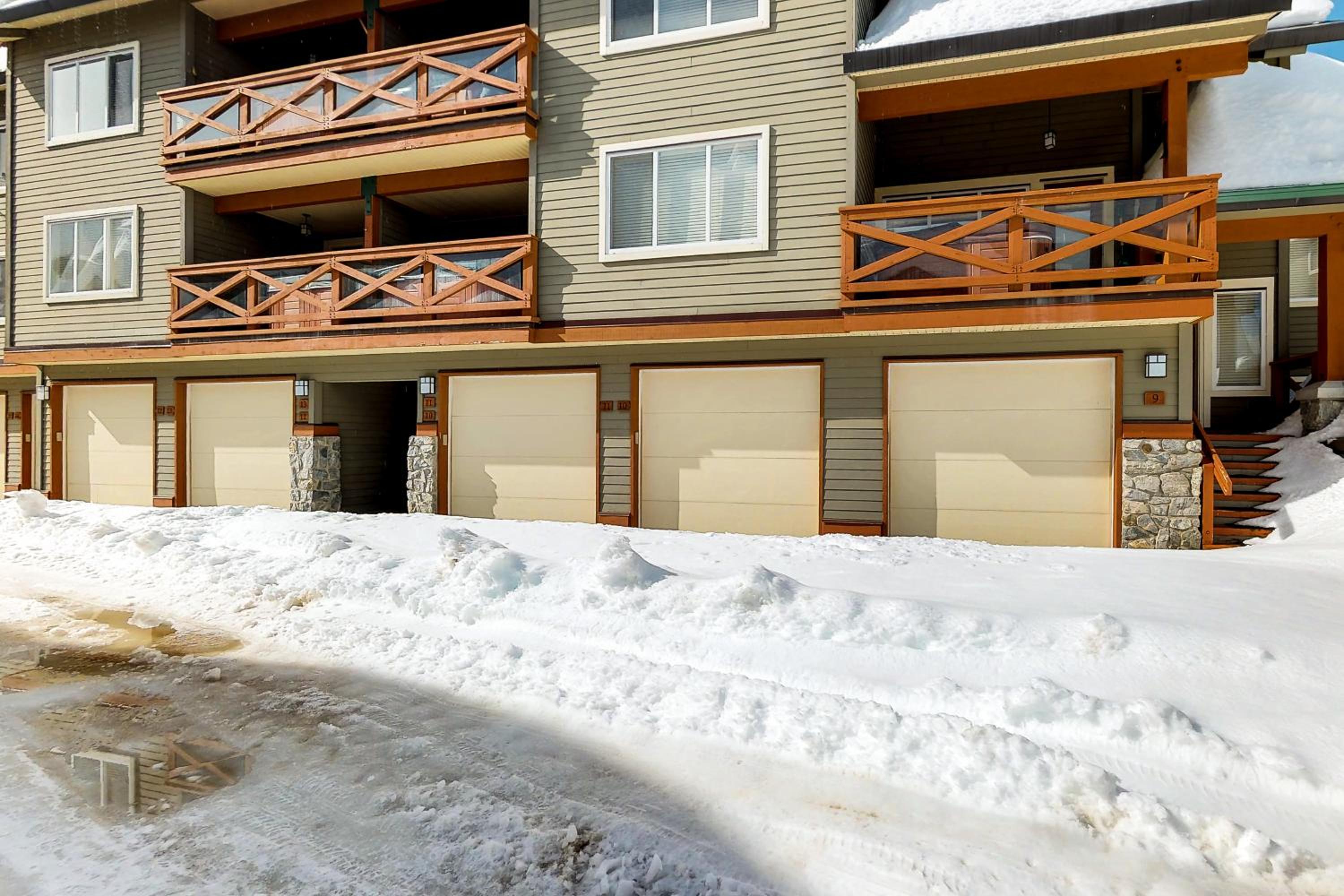 Trappers Crossing 28