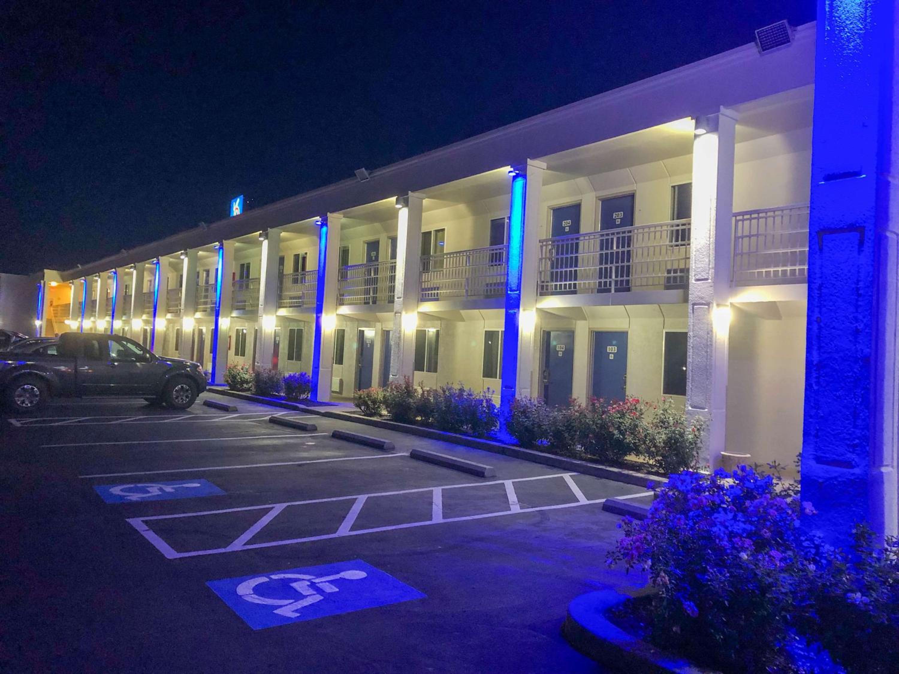 Motel 6-Martinsburg, WV