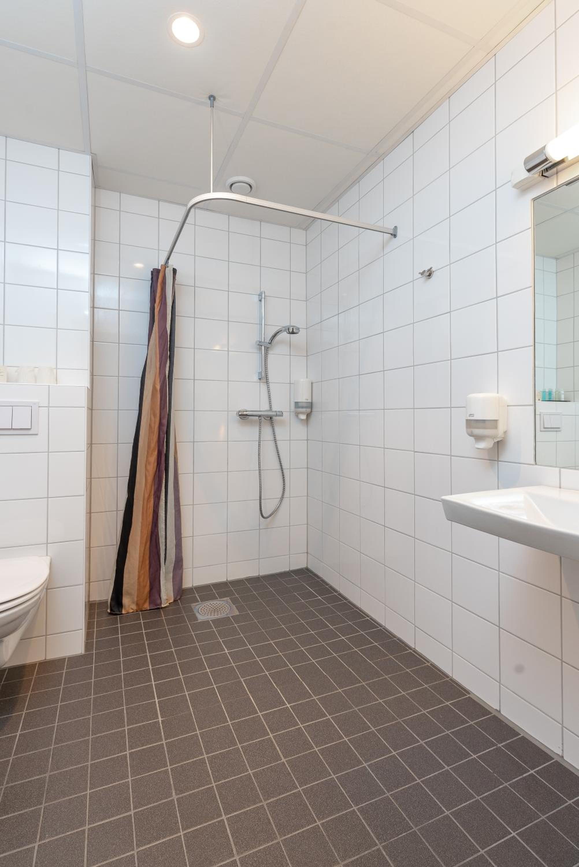Sandnes Vacations - Hotel Sverre - Property Image 4