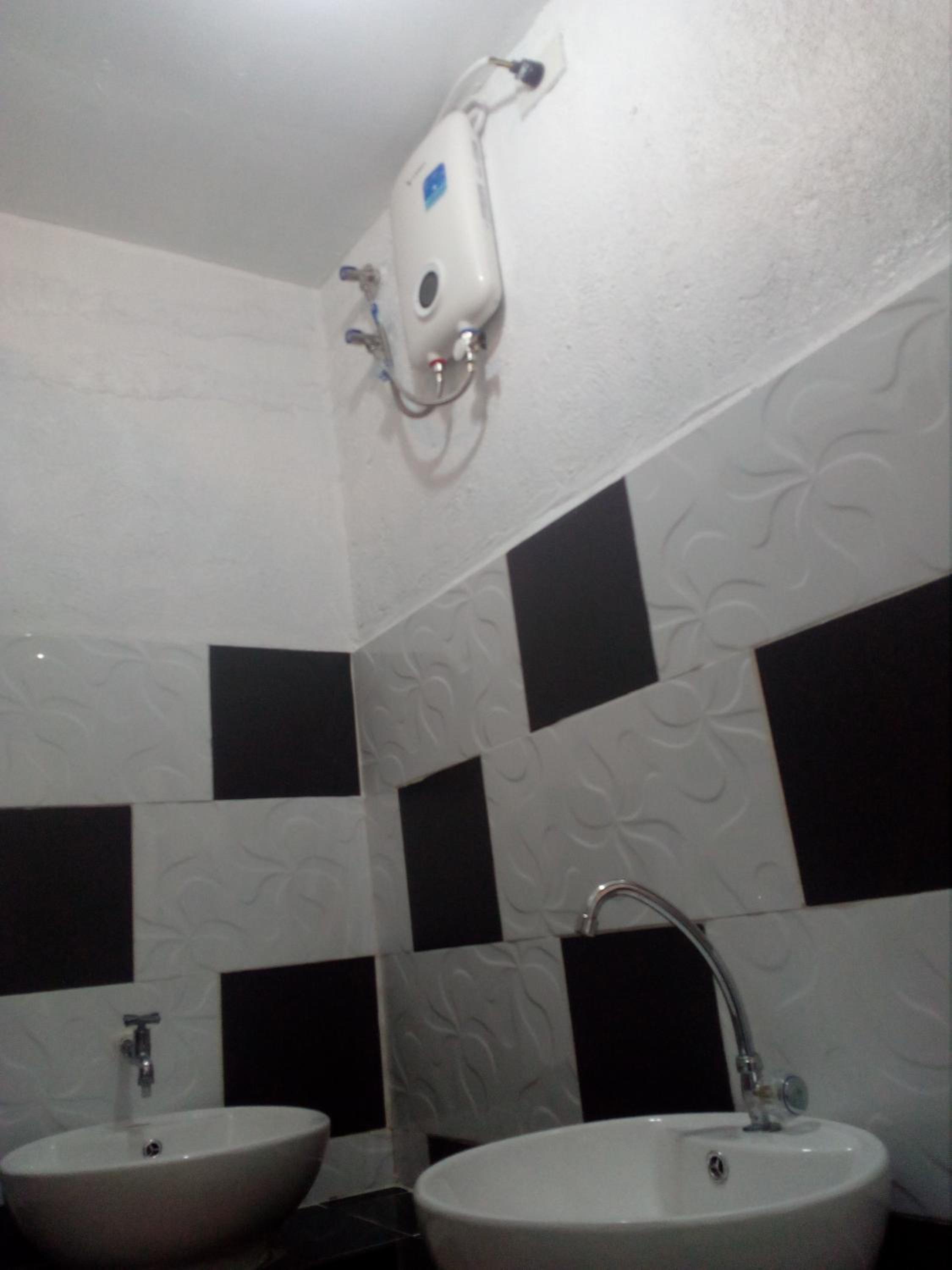 Photo 32