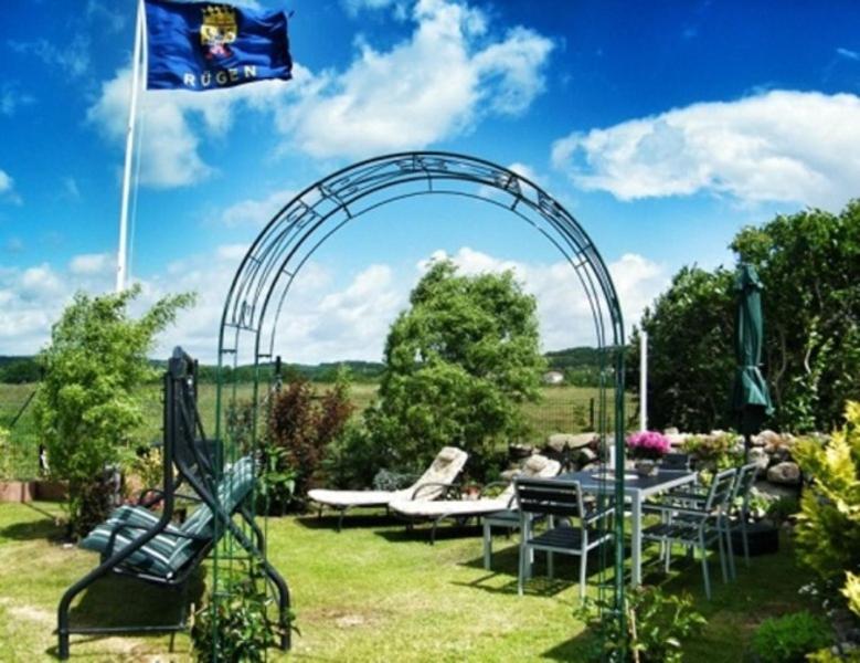 Ferienhaus mit Seeblick view 2