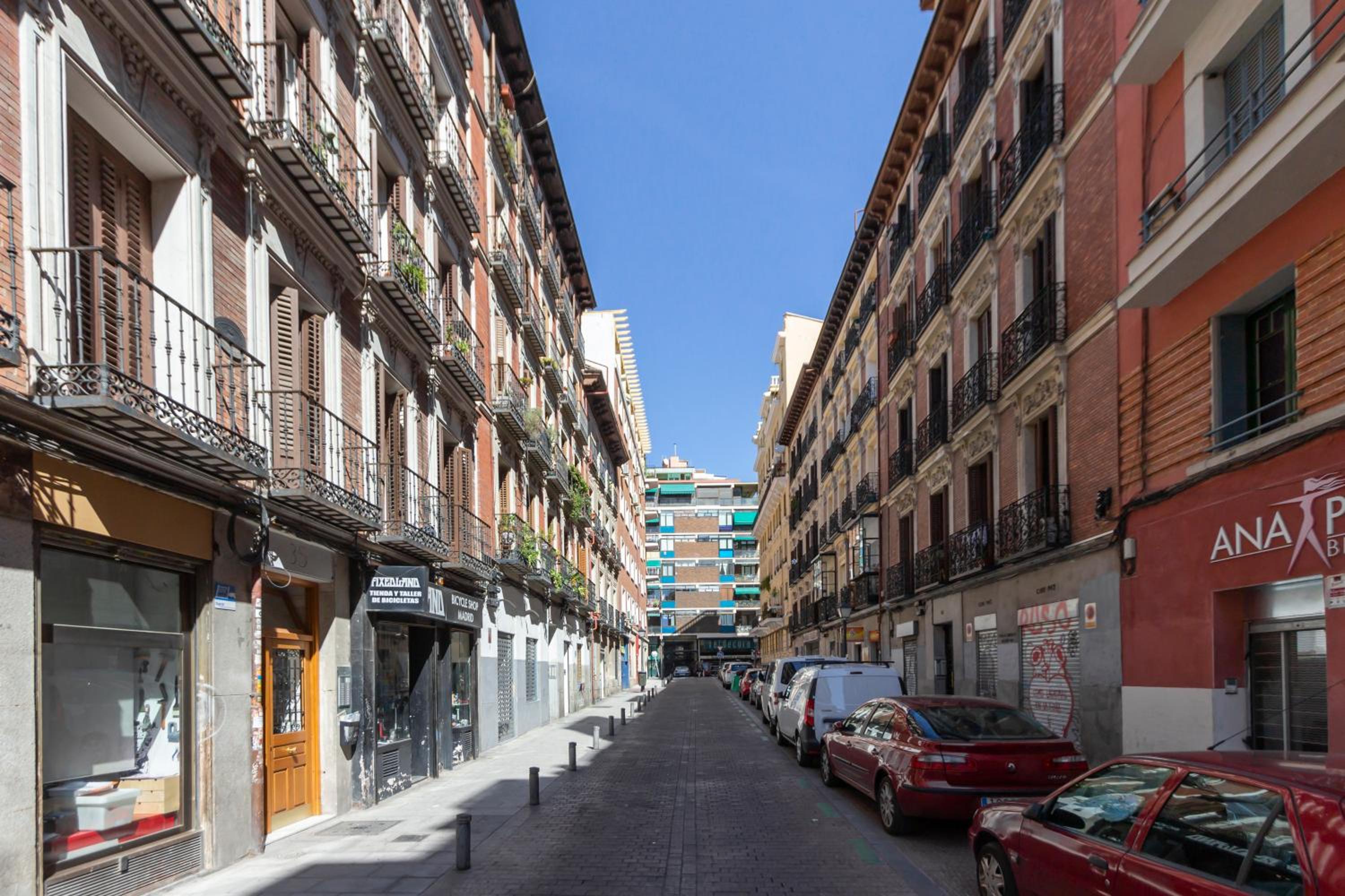 For You Rentals Fuencarral Apartment TEMPORAL MON1 view 3