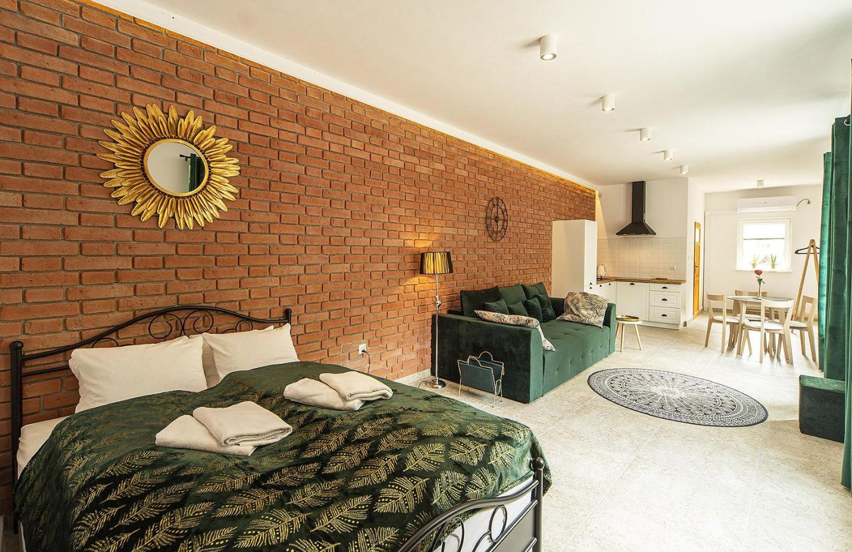 Apart-Invest Apartament Glamoure view 3