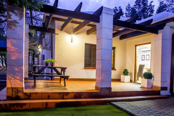 Nobis House