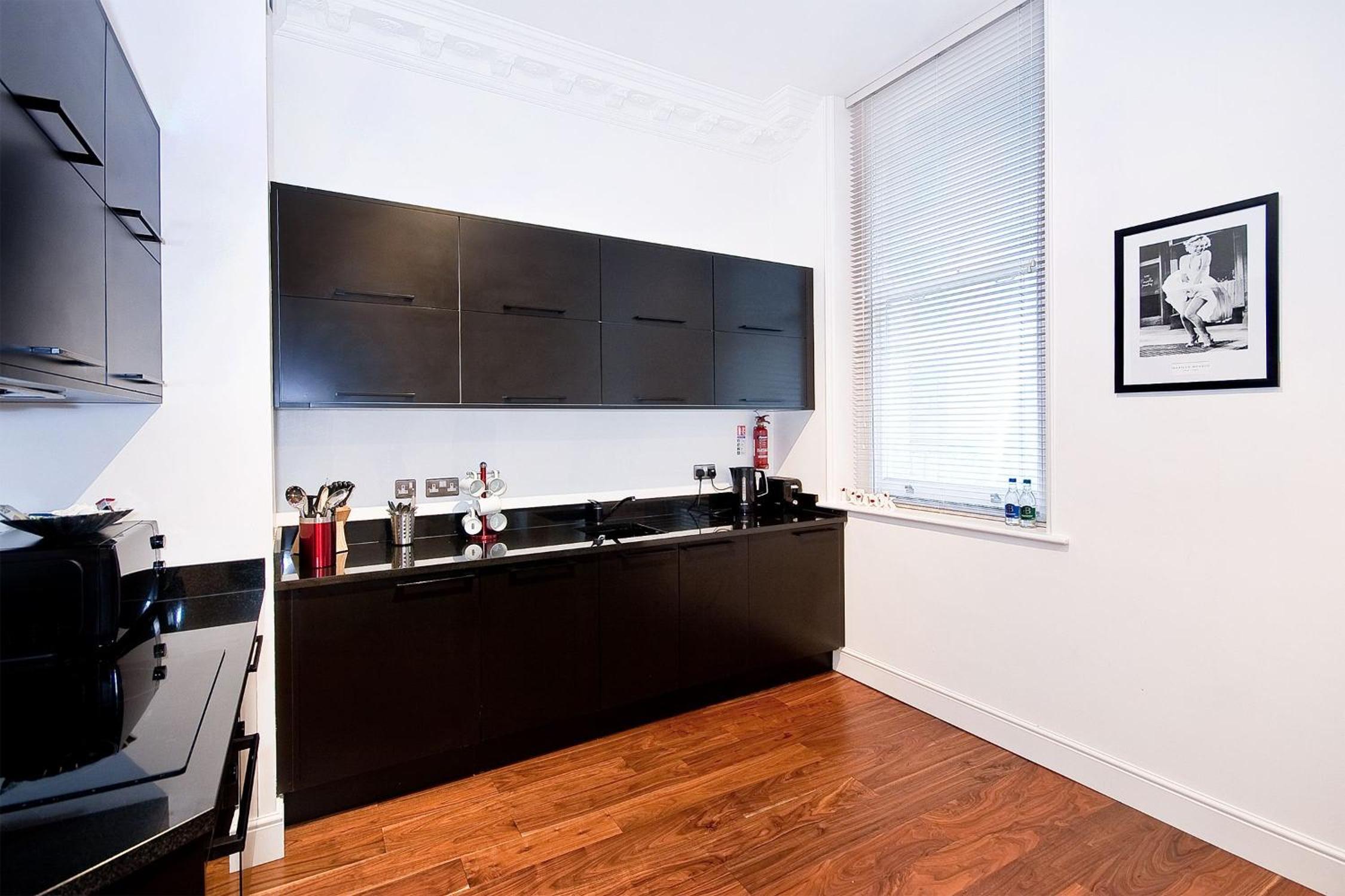Apartment 2, 48 Bishopsgate by City Living London