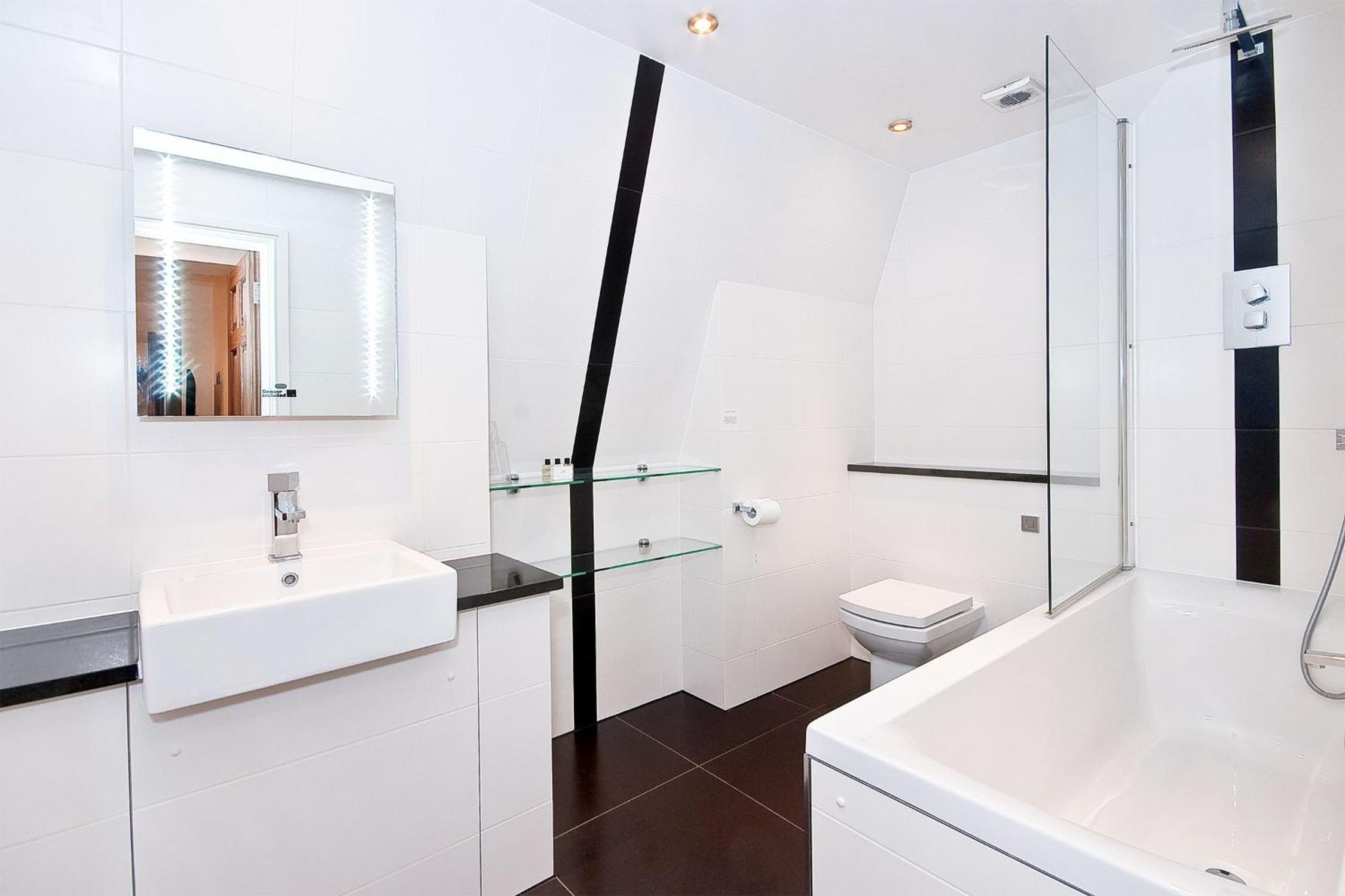 Apartment 4, 48 Bishopsgate by City Living London
