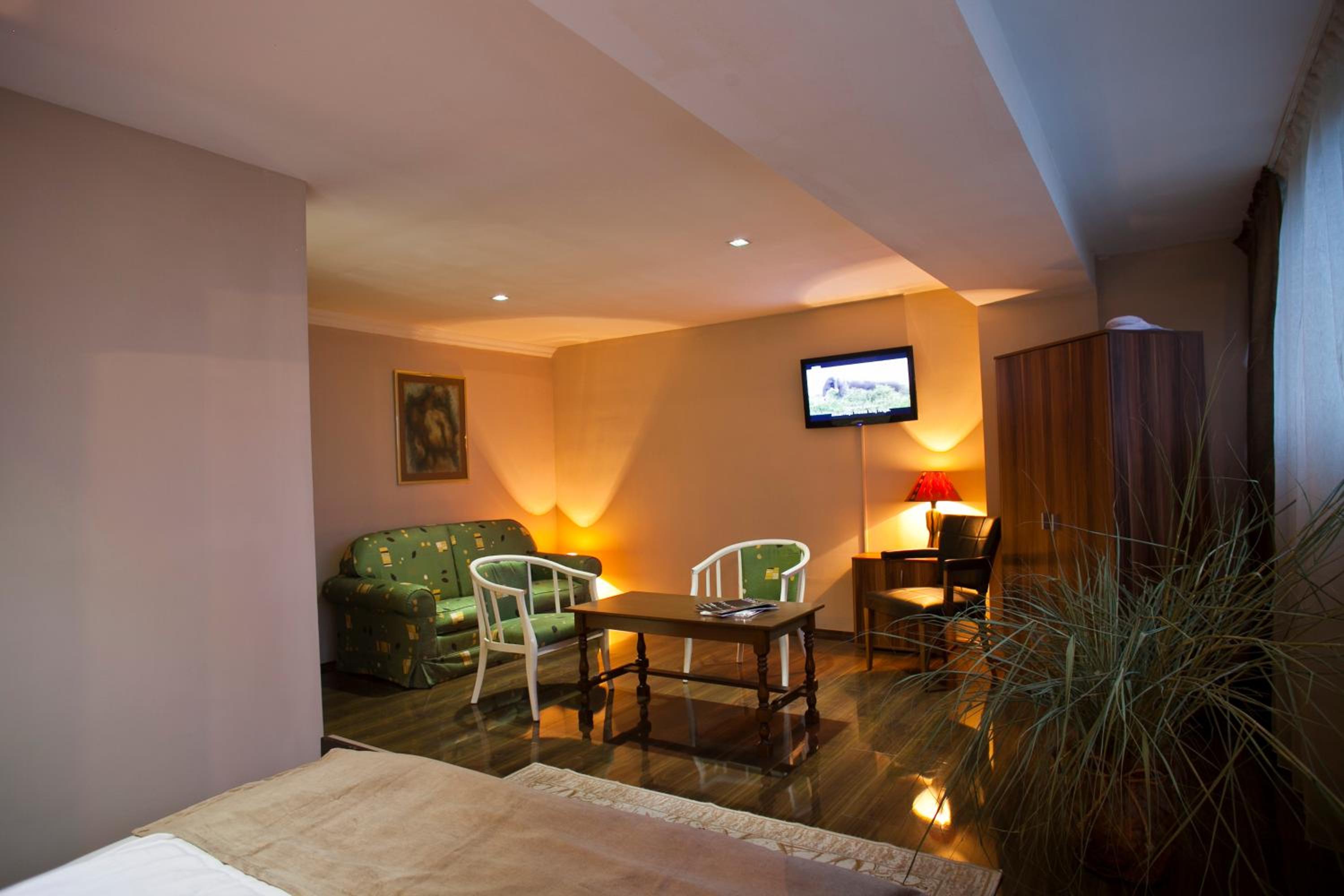 hotel room