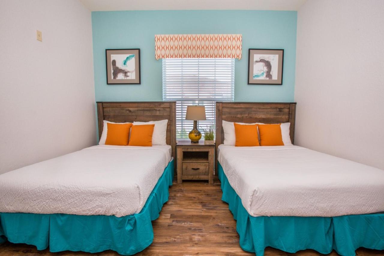 Vista Cay at Epic Universe - Luxury 4 bedroom condo