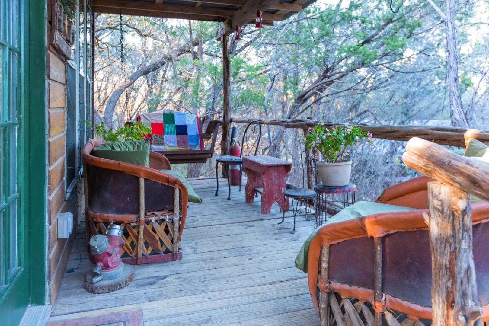 Marble Falls Vacations - The Firehouse at Creekside Camp Cabins - Property Image 16