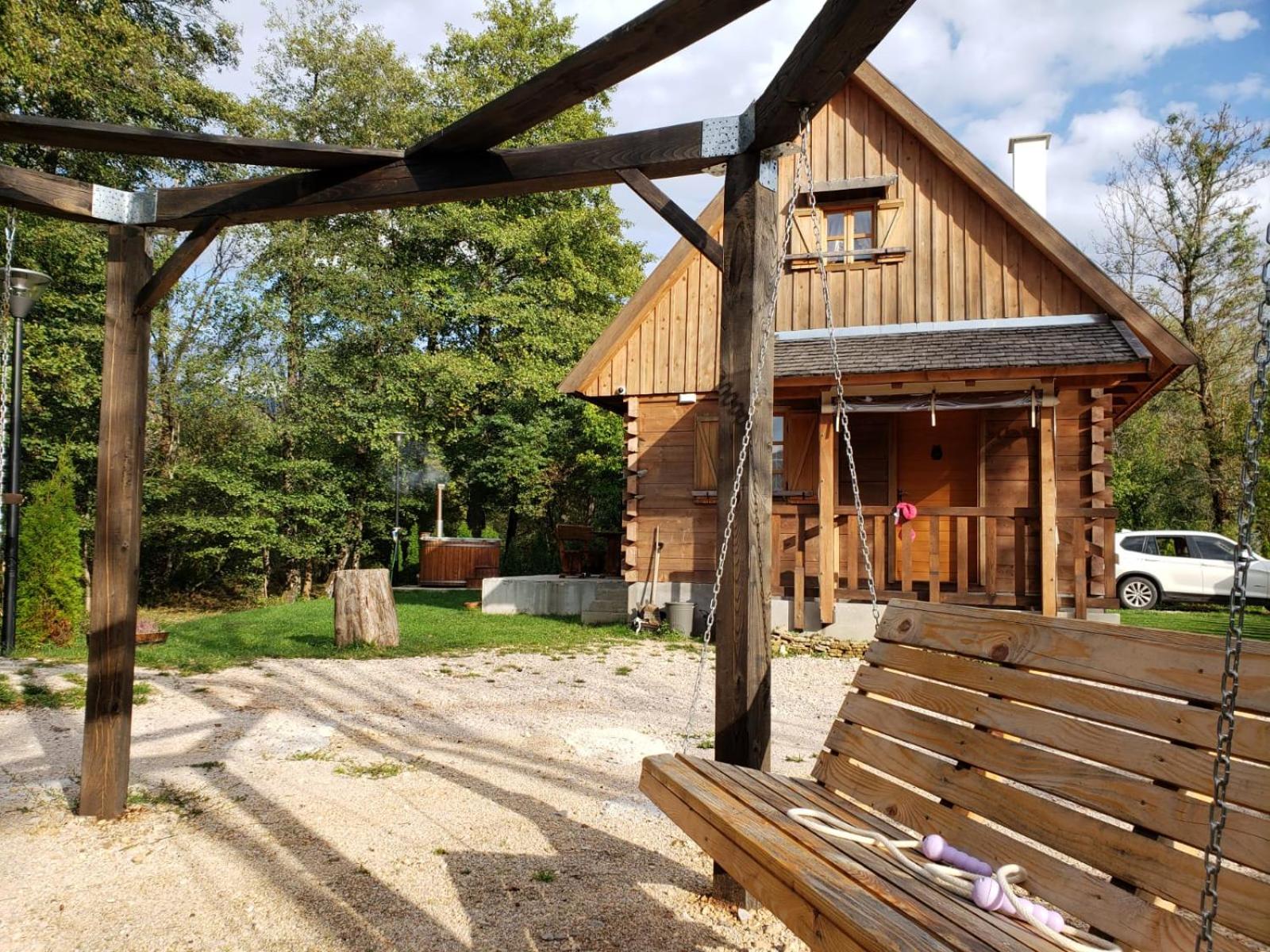 Vodenica Vrelo Chalets