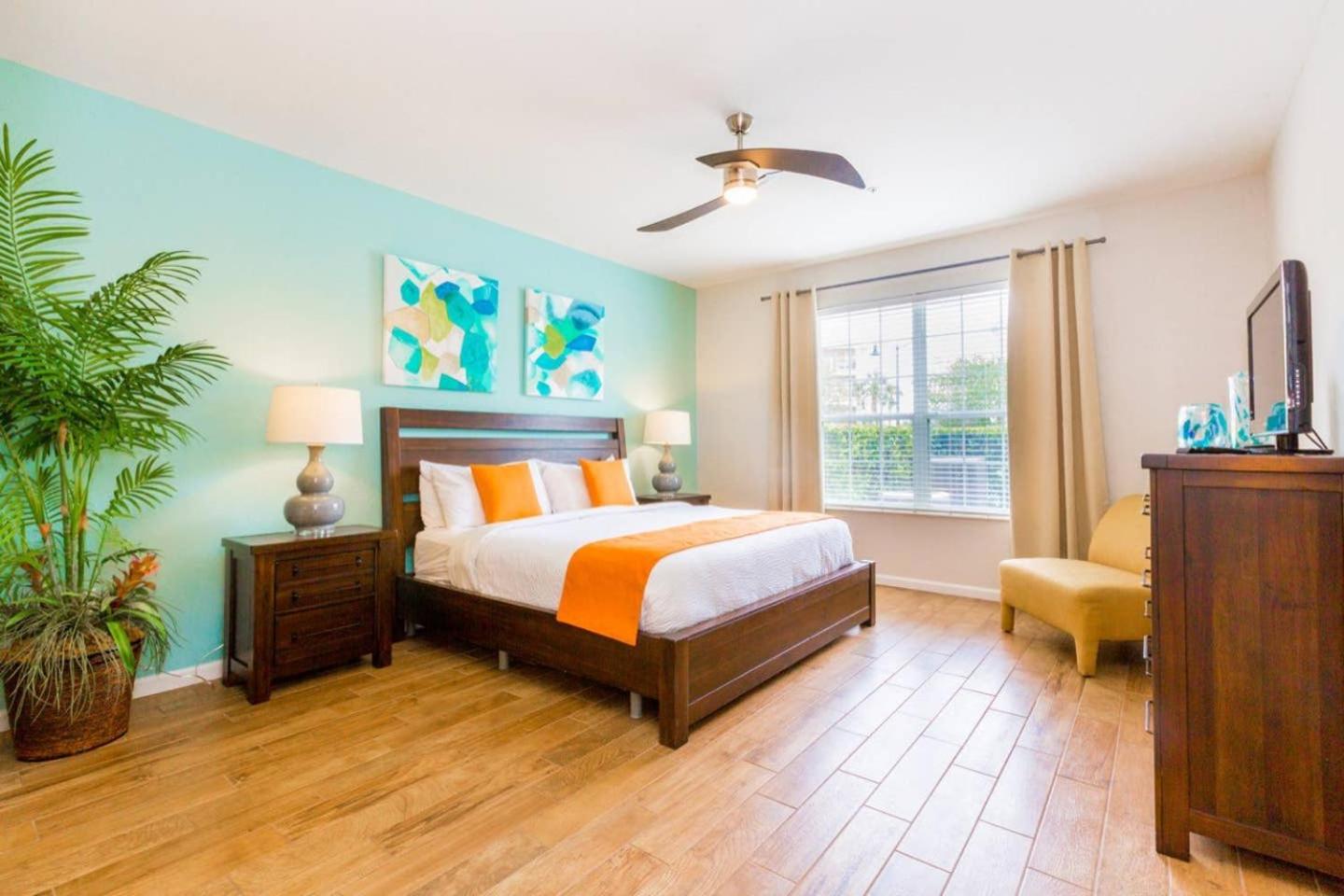 Vista Cay at Epic Universe - Luxury 3 bedroom condo