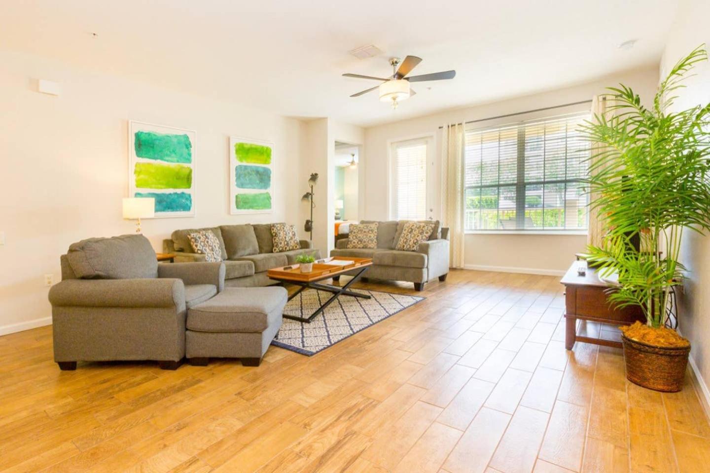 Vista Cay at Epic Universe - Luxury 3 bedroom condo
