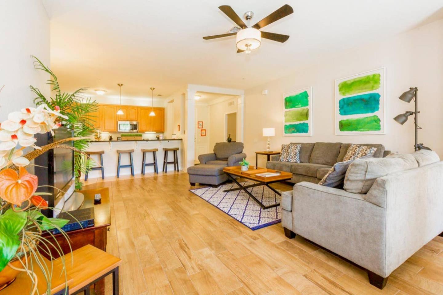 Vista Cay at Epic Universe - Luxury 3 bedroom condo