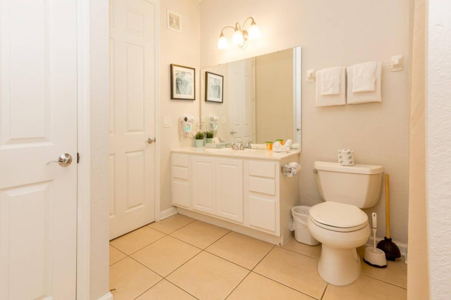 Vista Cay at Epic Universe - Luxury 3 bedroom condo