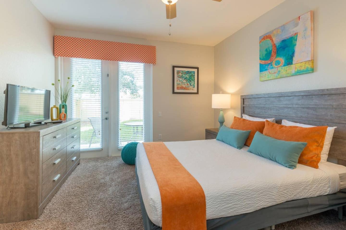Vista Cay at Epic Universe - Luxury 3 bedroom Townhouse
