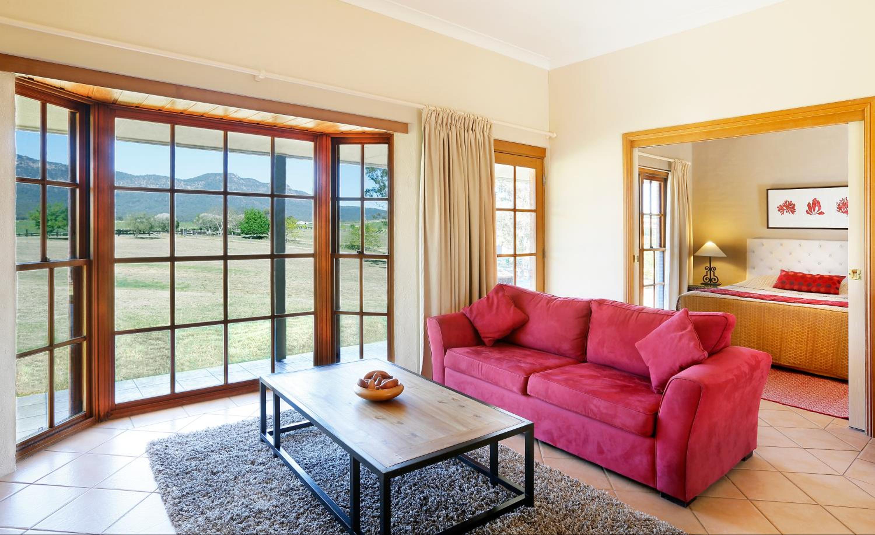 Berenbell Vineyard Retreat view 2