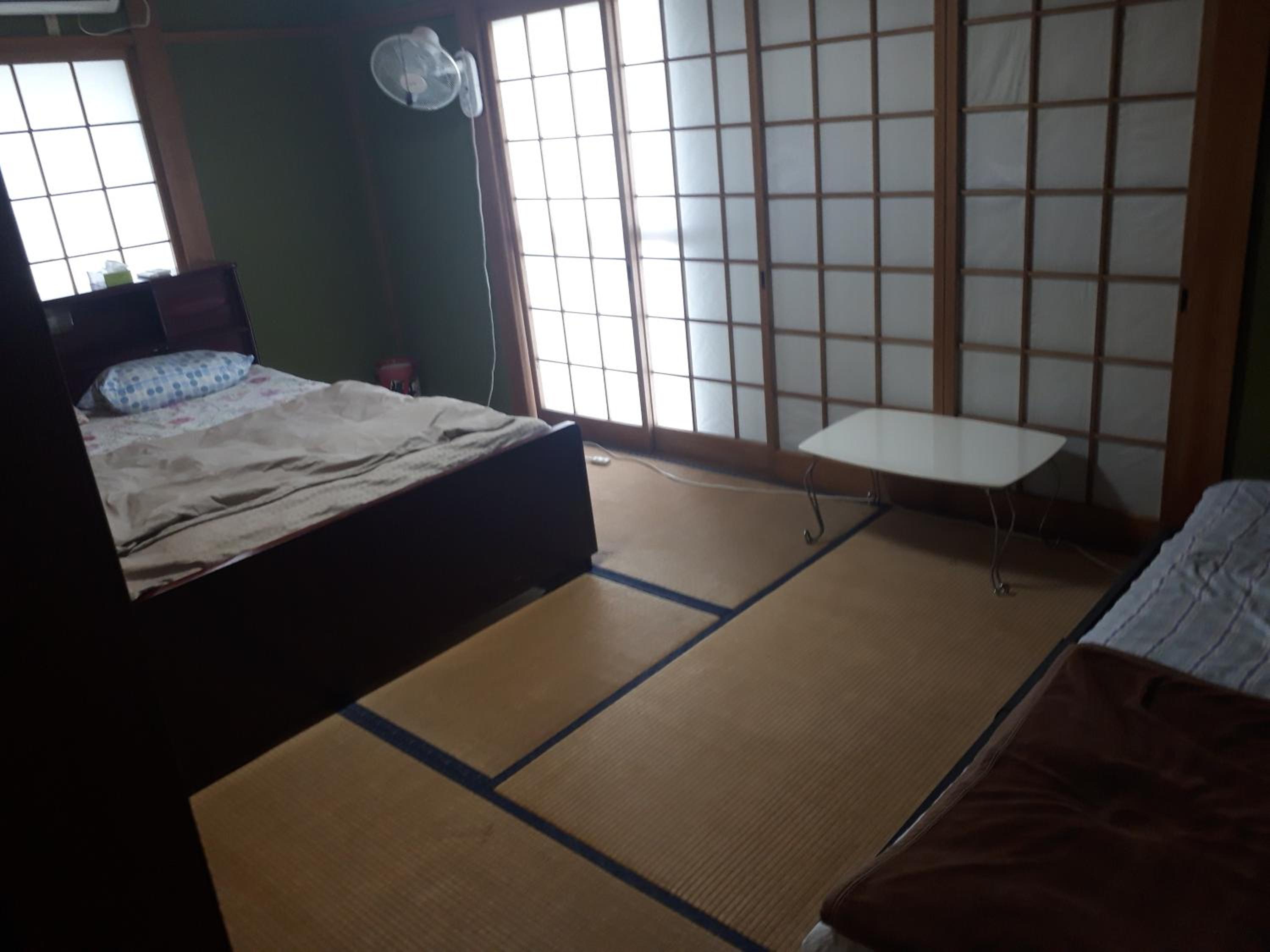 Hostel Amaou