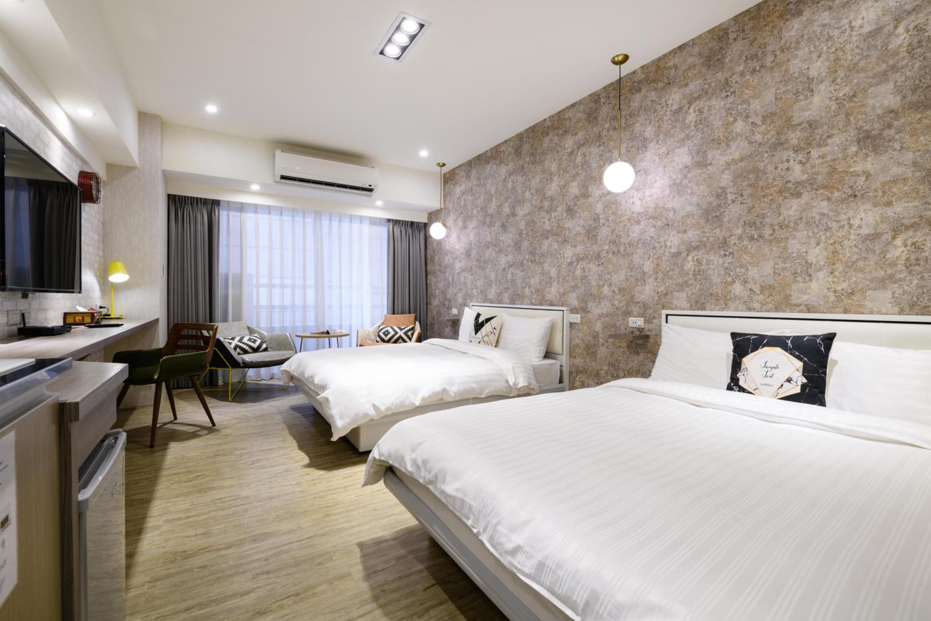 Sunshine Apartment