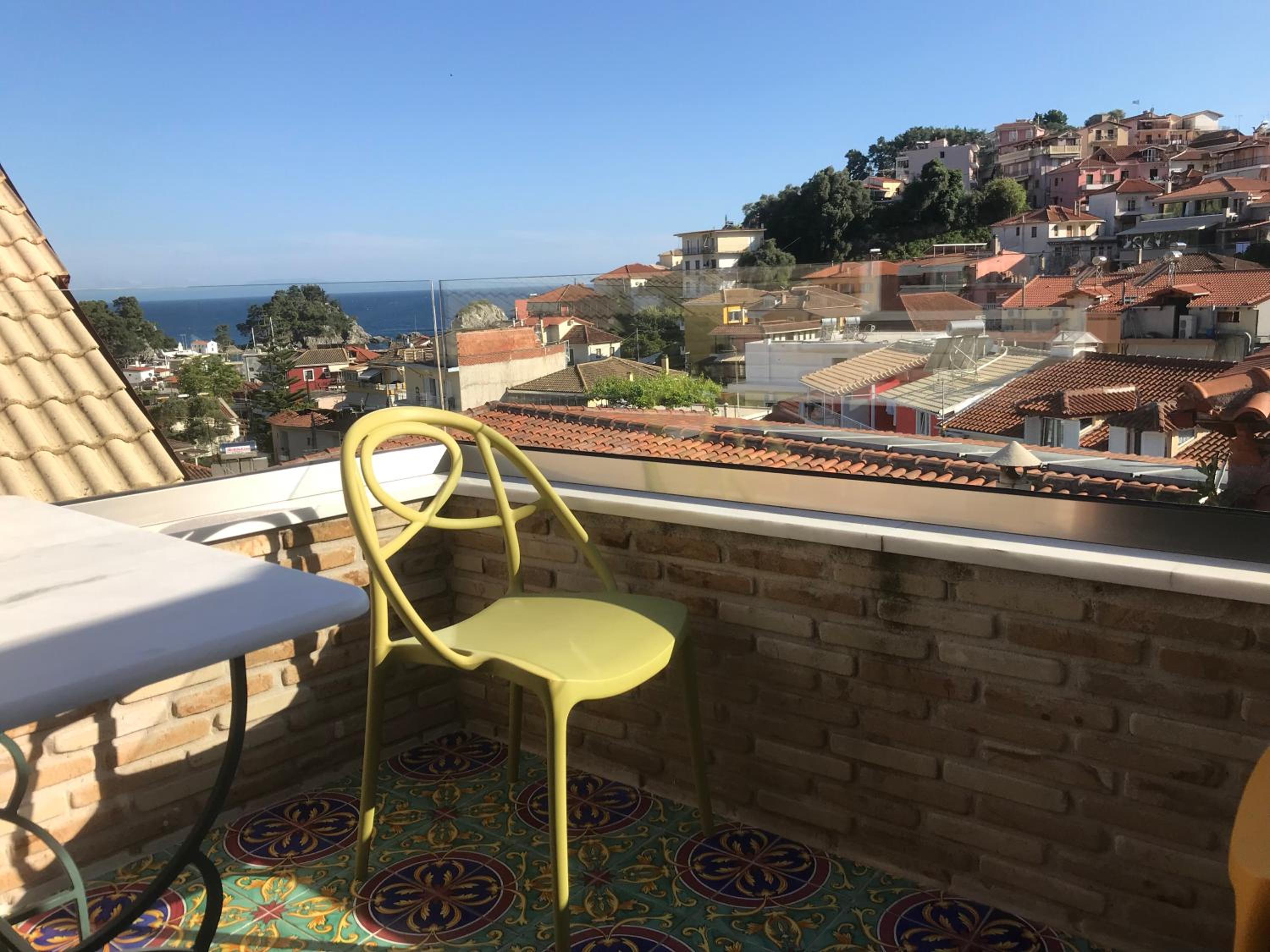 Leda Suites