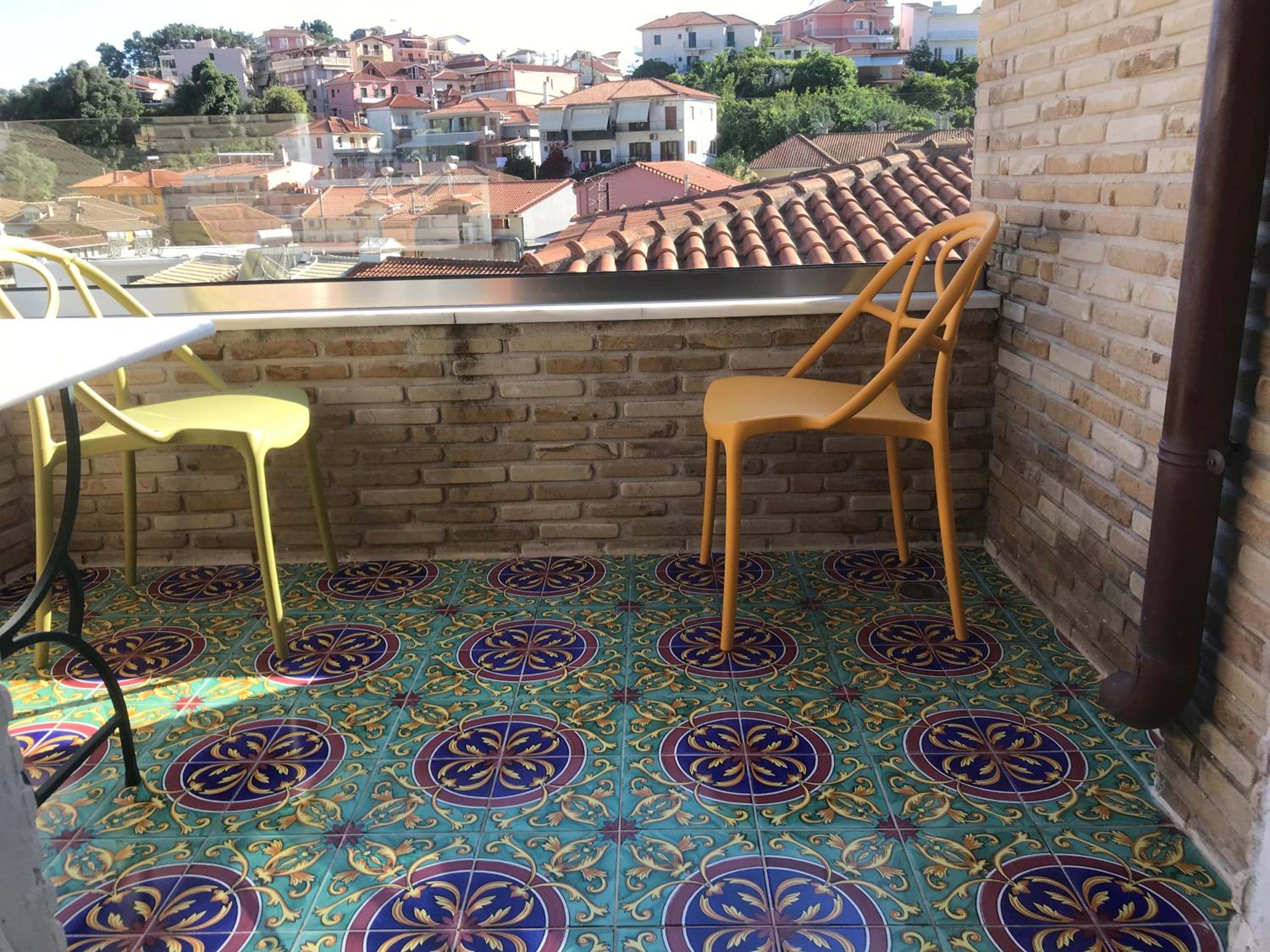 Leda Suites