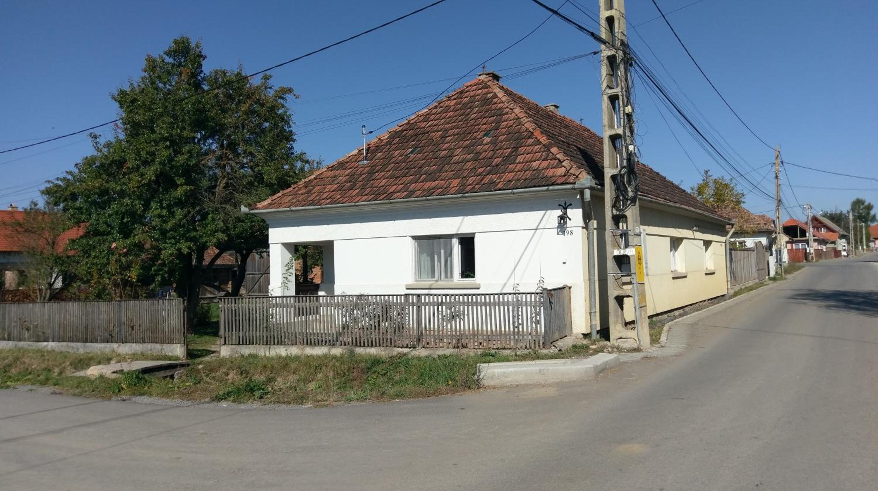 Photo 33