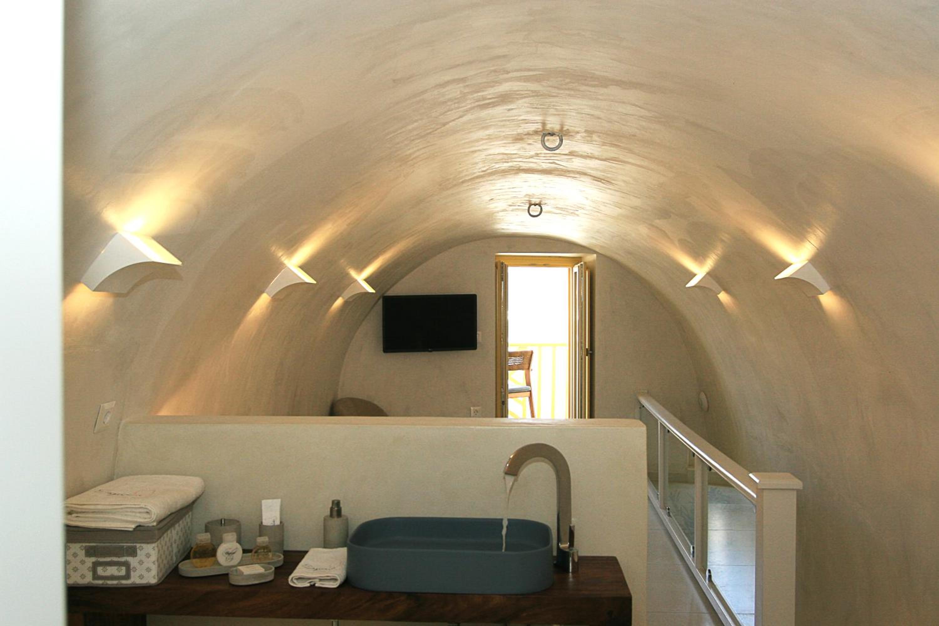 Esperia Luxury Suites