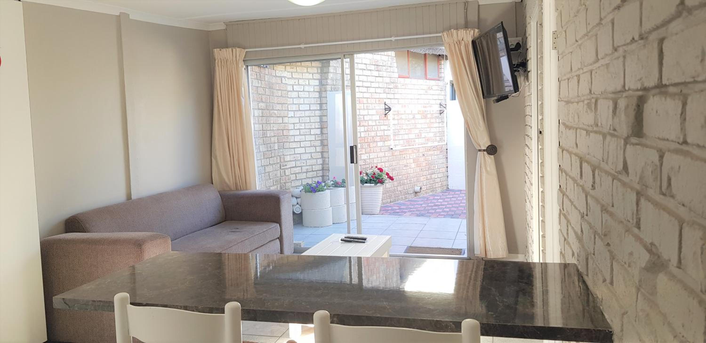 Kelzane Self-Catering view 5