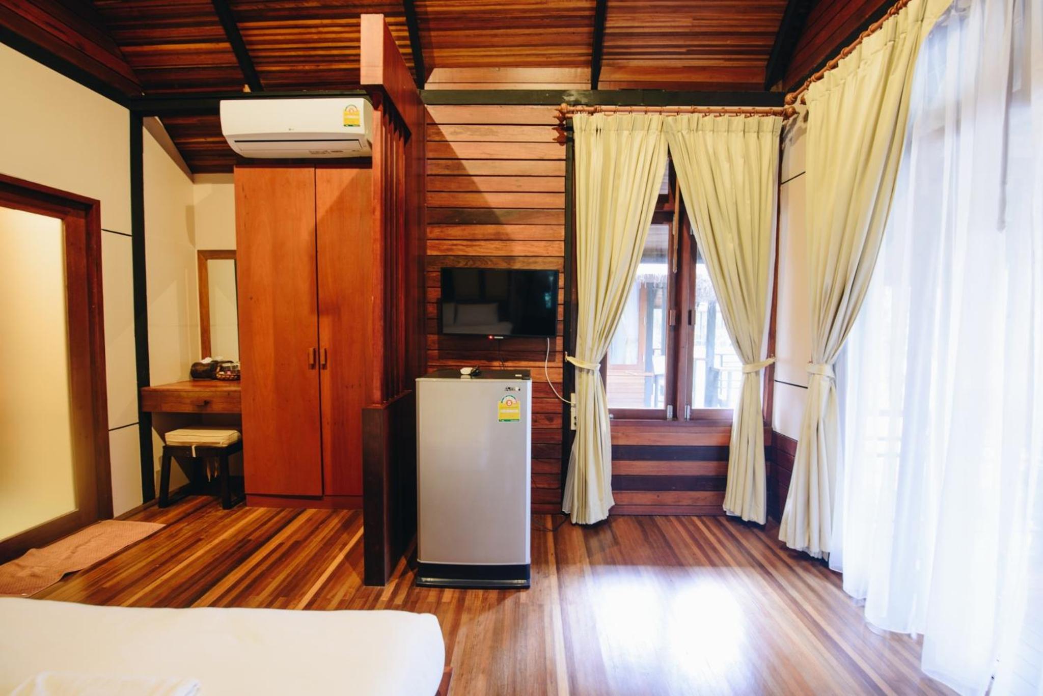 Pakmeng Resort