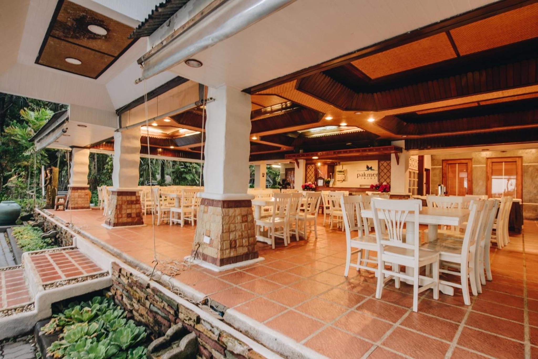 Pakmeng Resort
