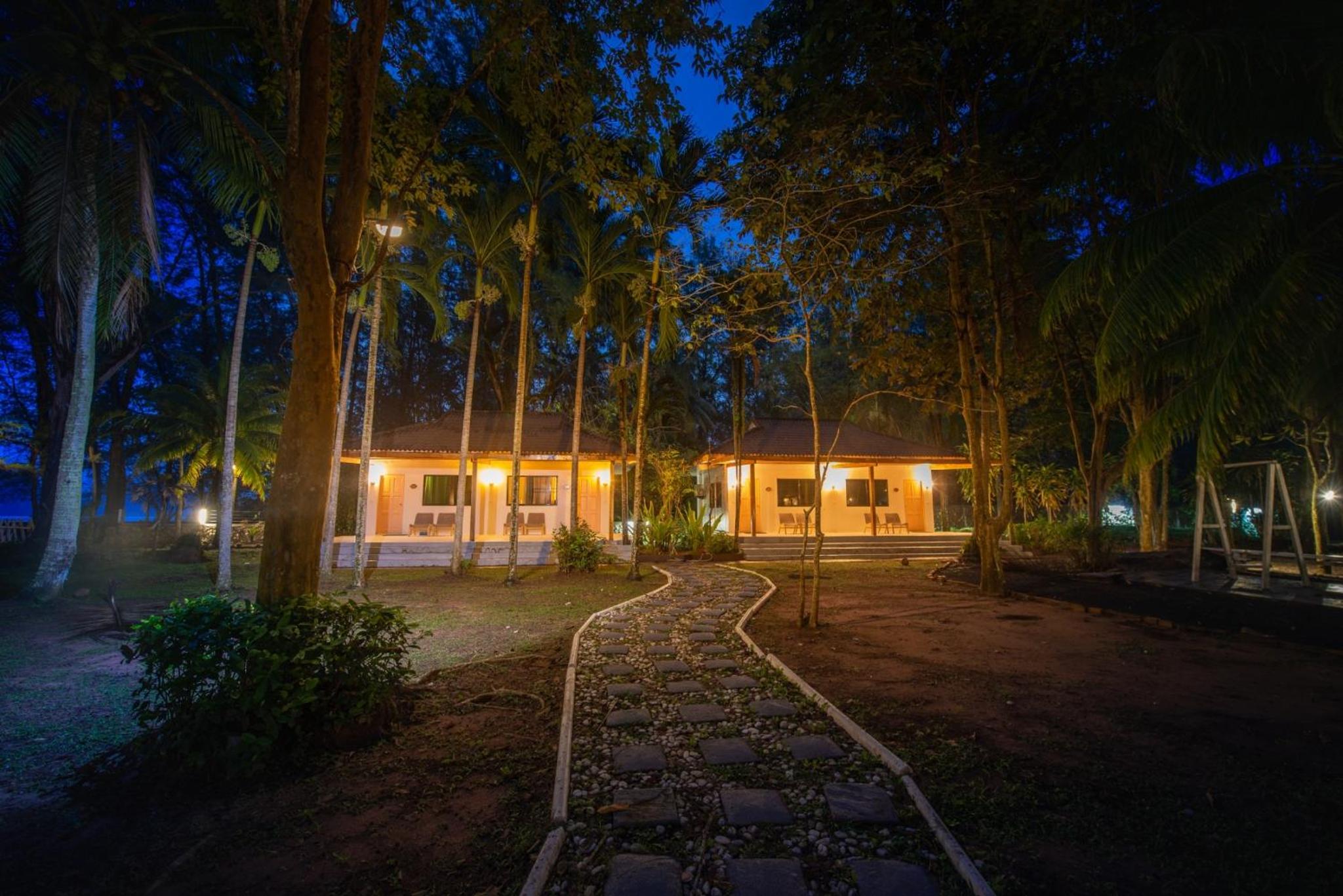 Pakmeng Resort