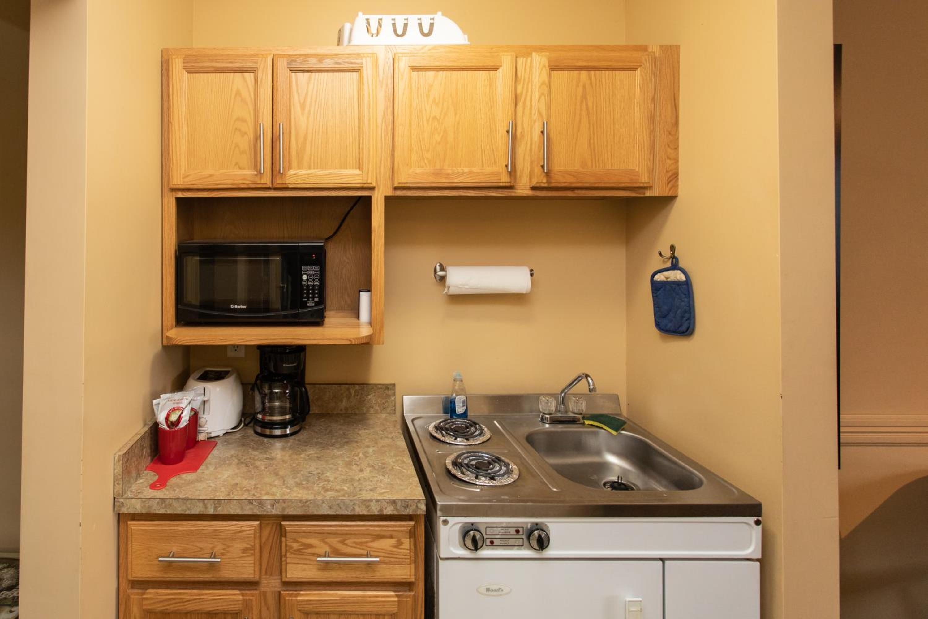 The Kingsley Suites