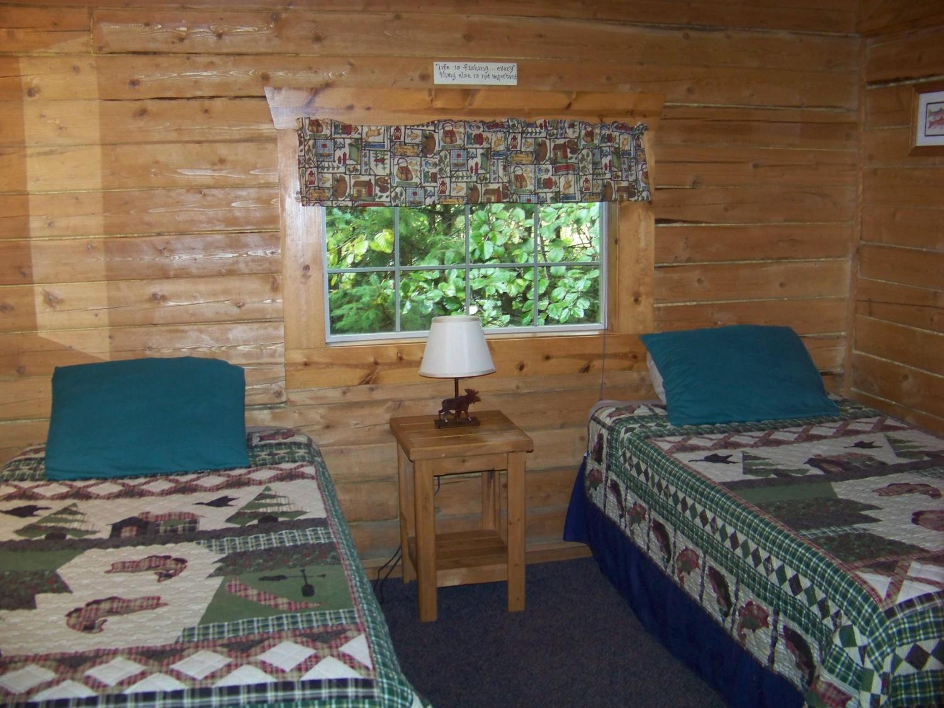 Box Canyon Cabins