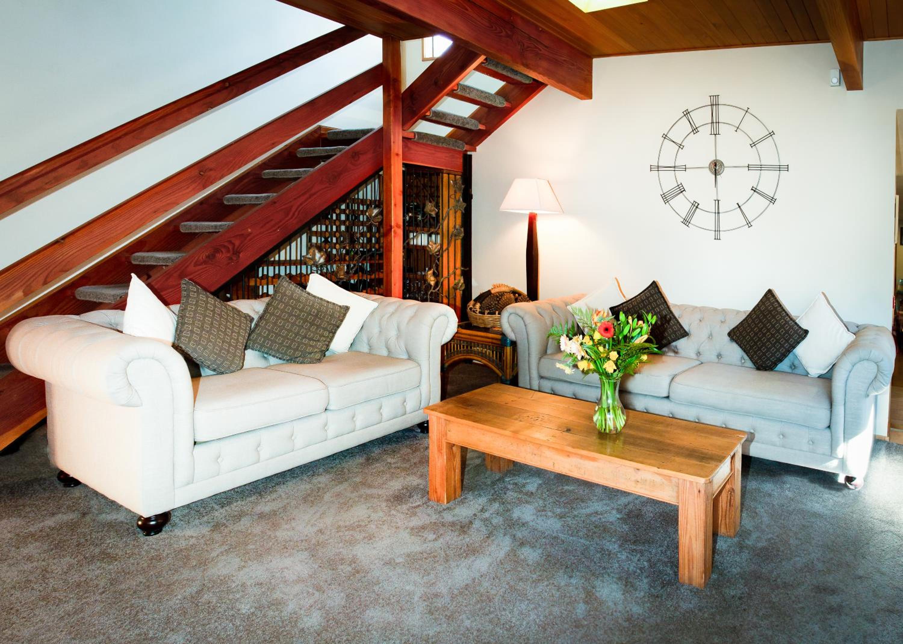 Te Wanaka Lodge view 3