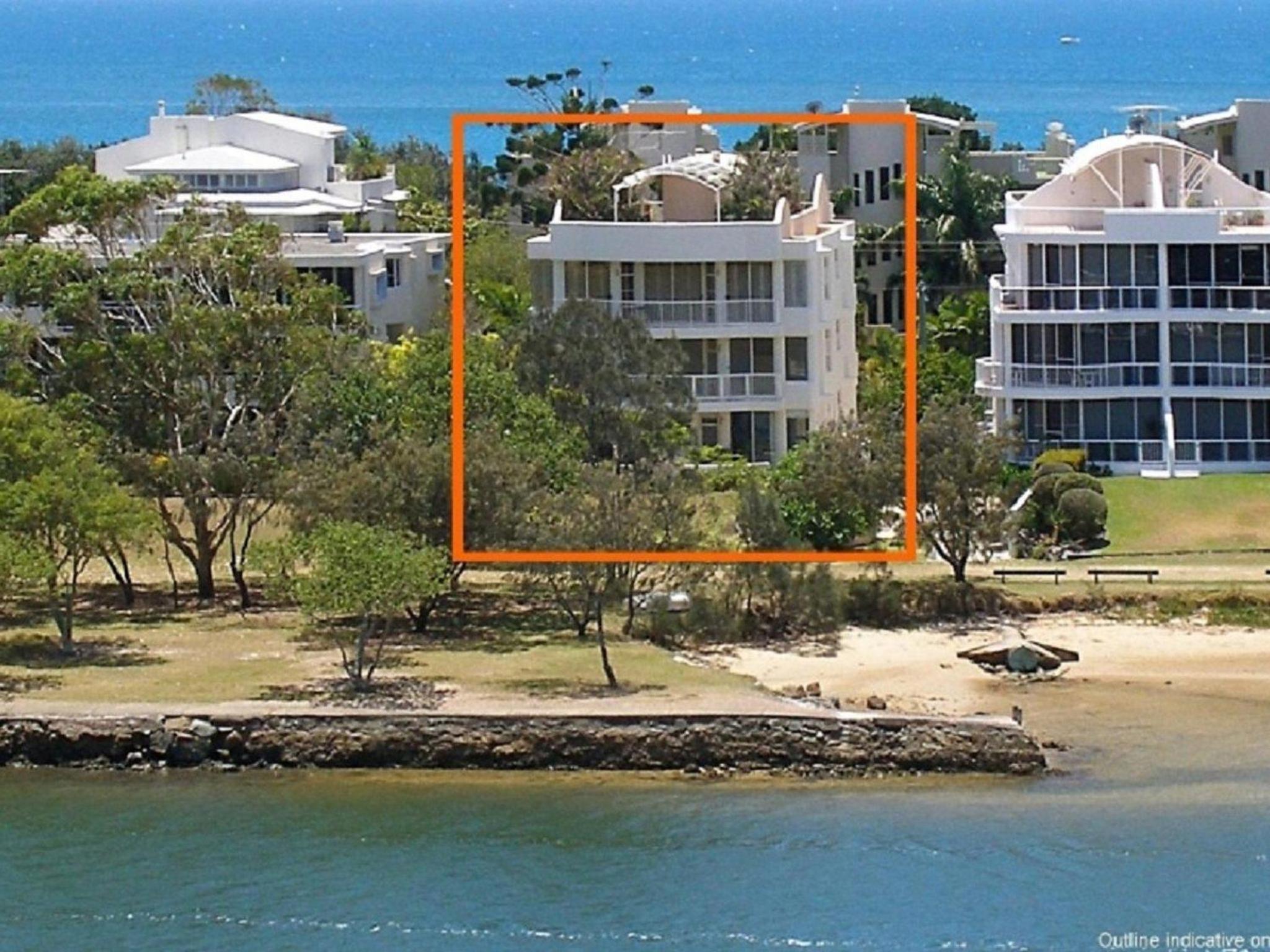 Mariner Cove 1 - Luxurious 2 BR on River by beach