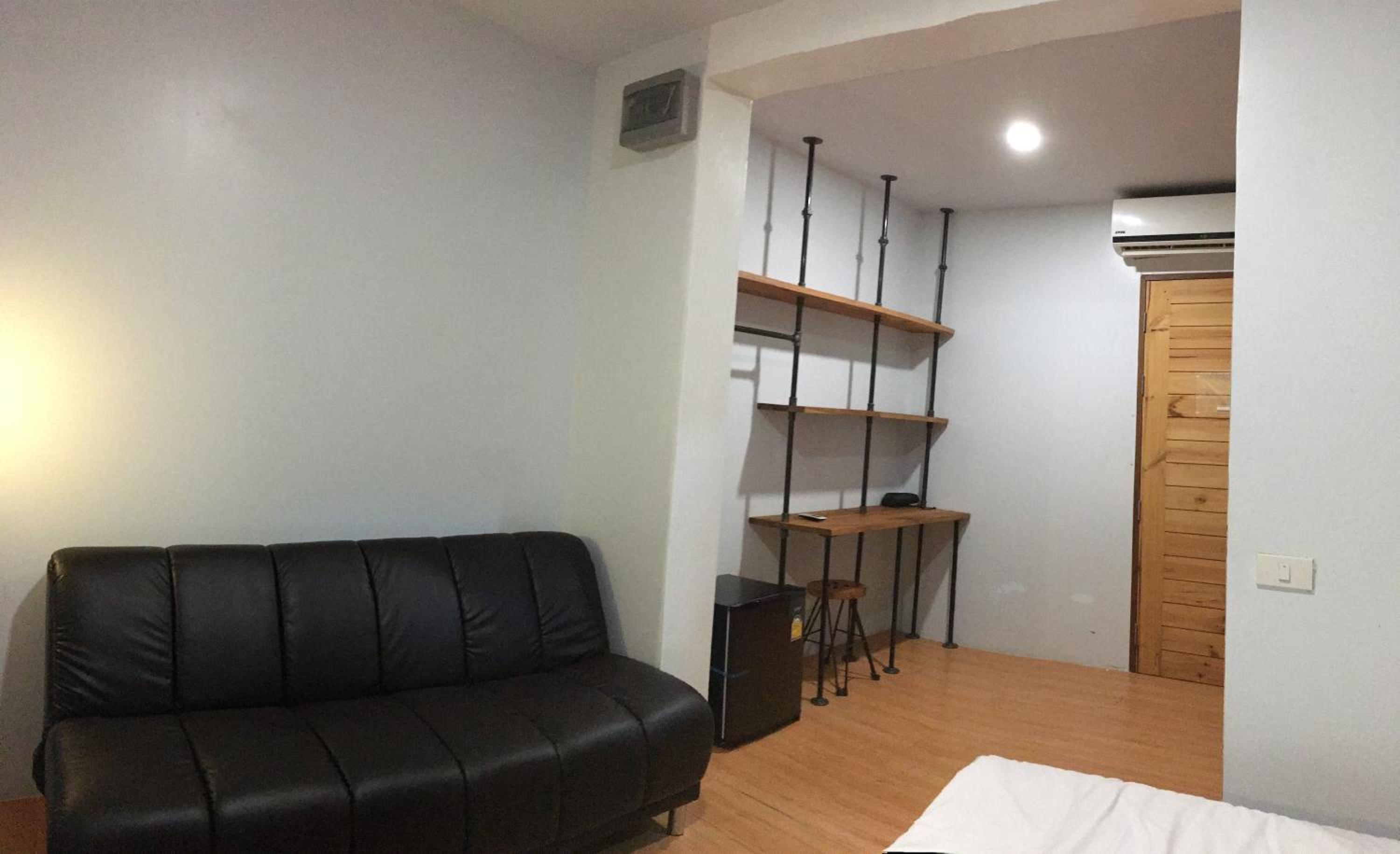 Photo 47