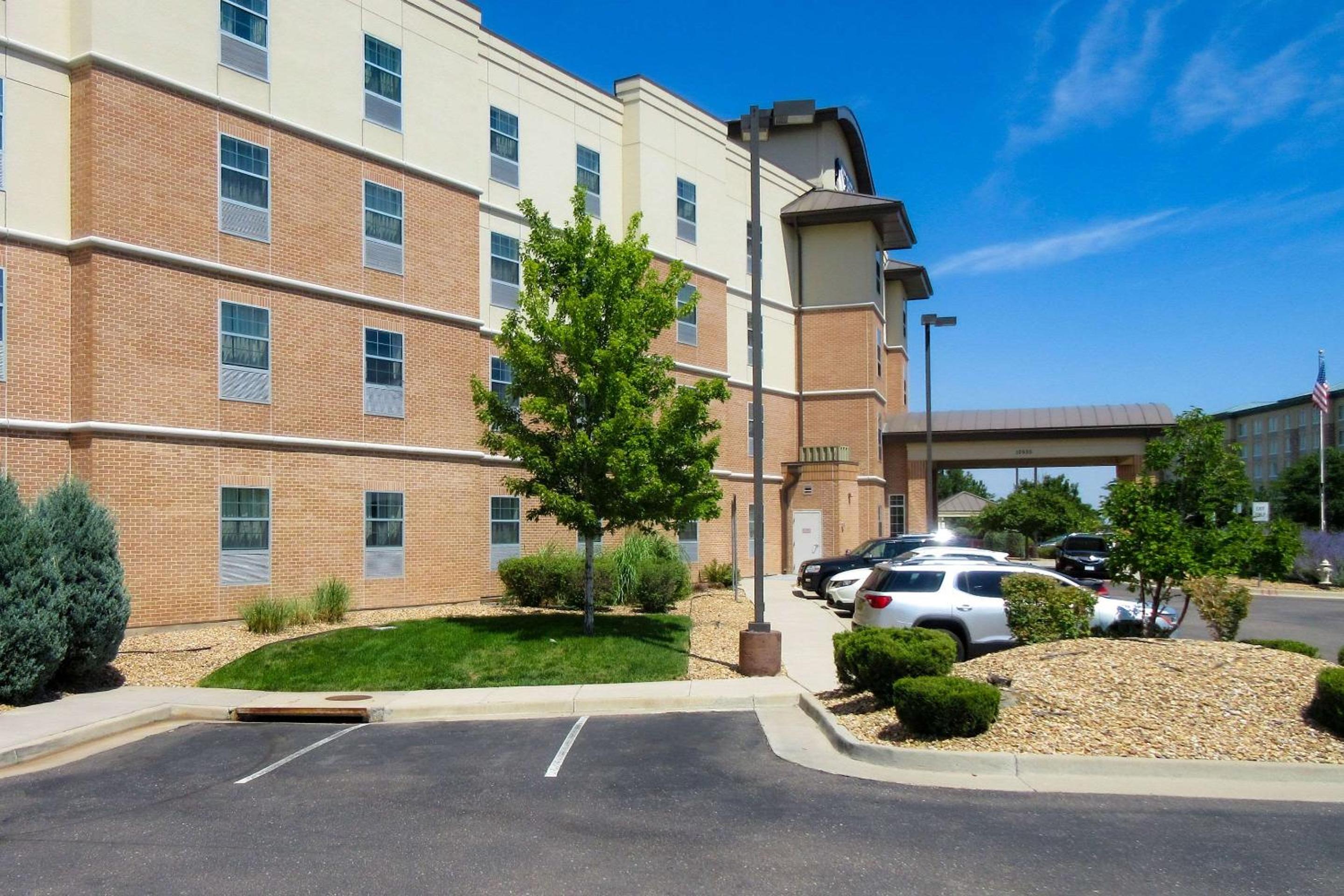 Holiday Inn Express & Suites Englewood - Denver South by IHG view 2
