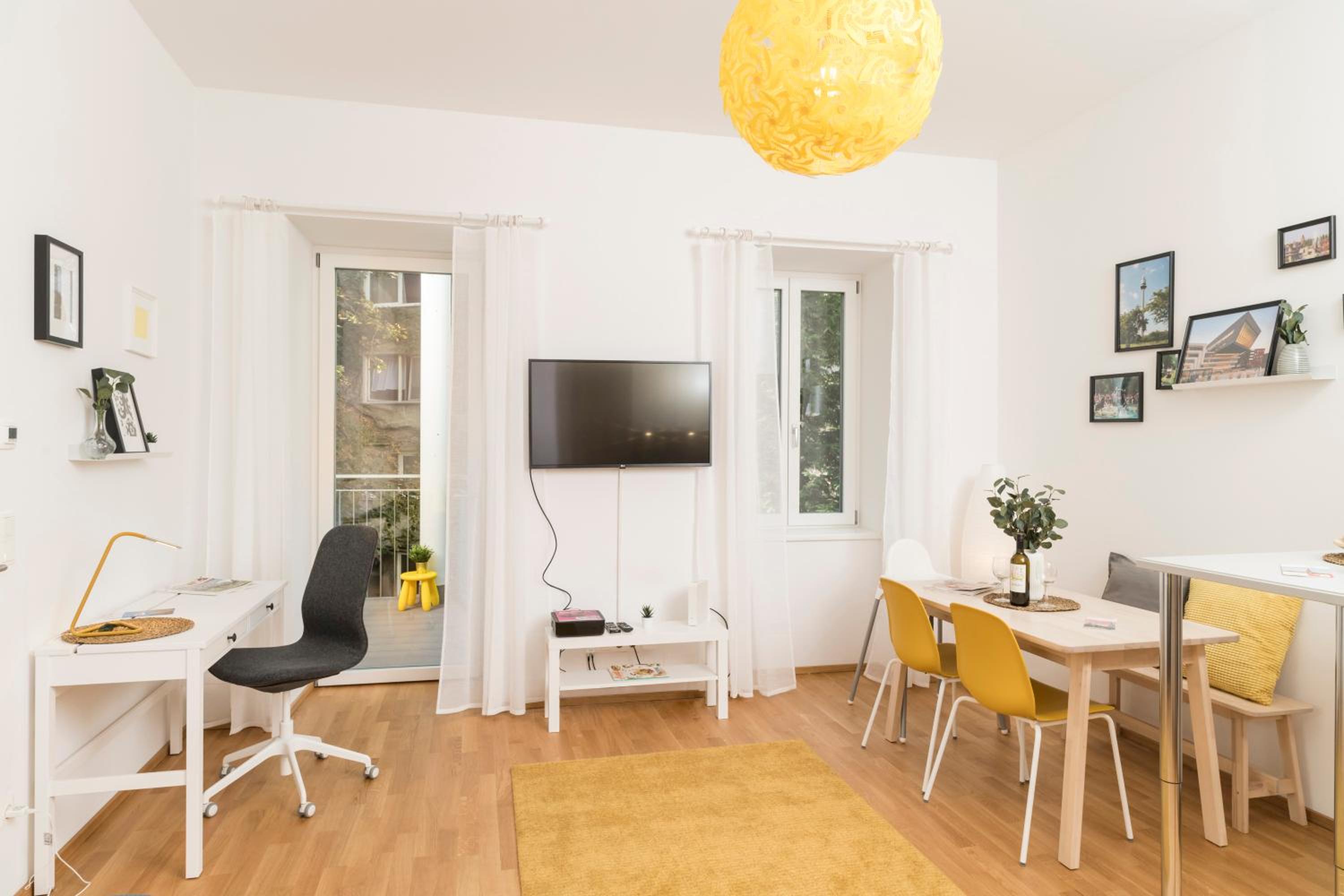 Prater Balcony Suite