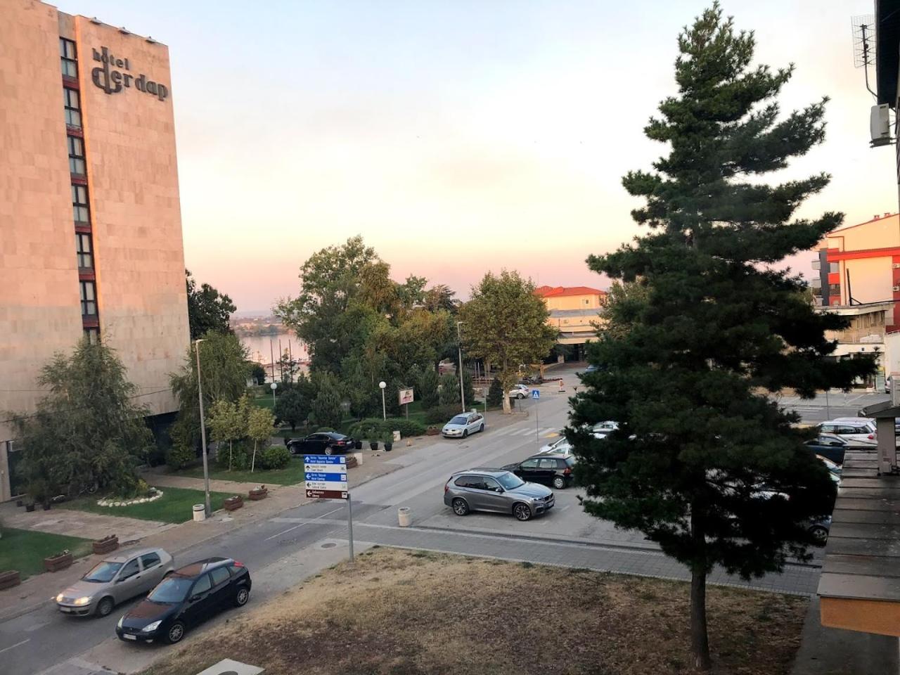 Photo 18