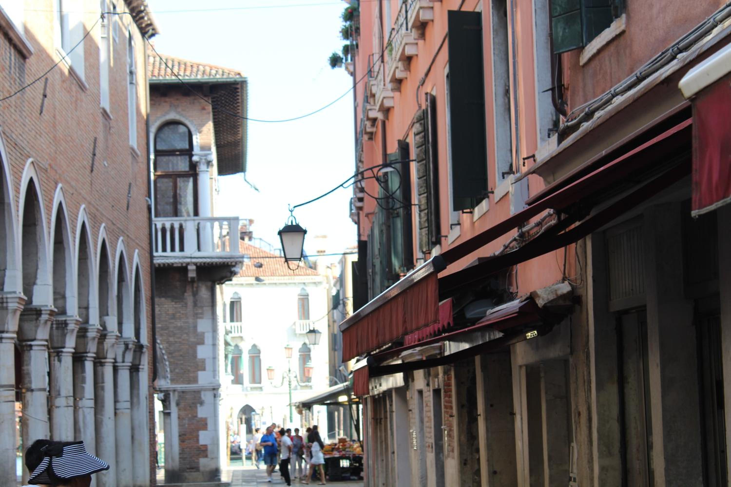 Rialto Mercato apartment suite